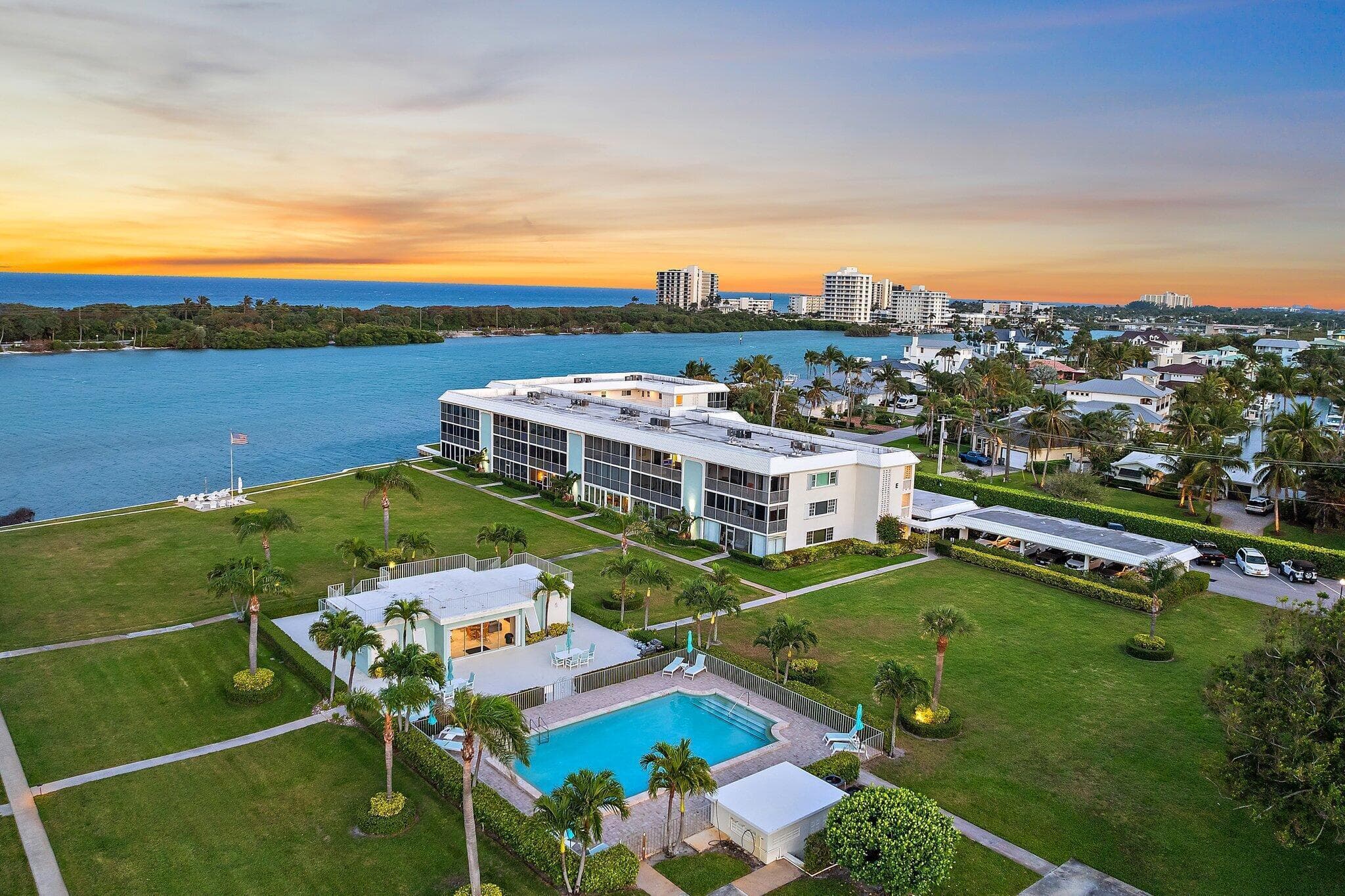 100 Waterway Road E305, Tequesta, FL 33469 — photo 9 of 82