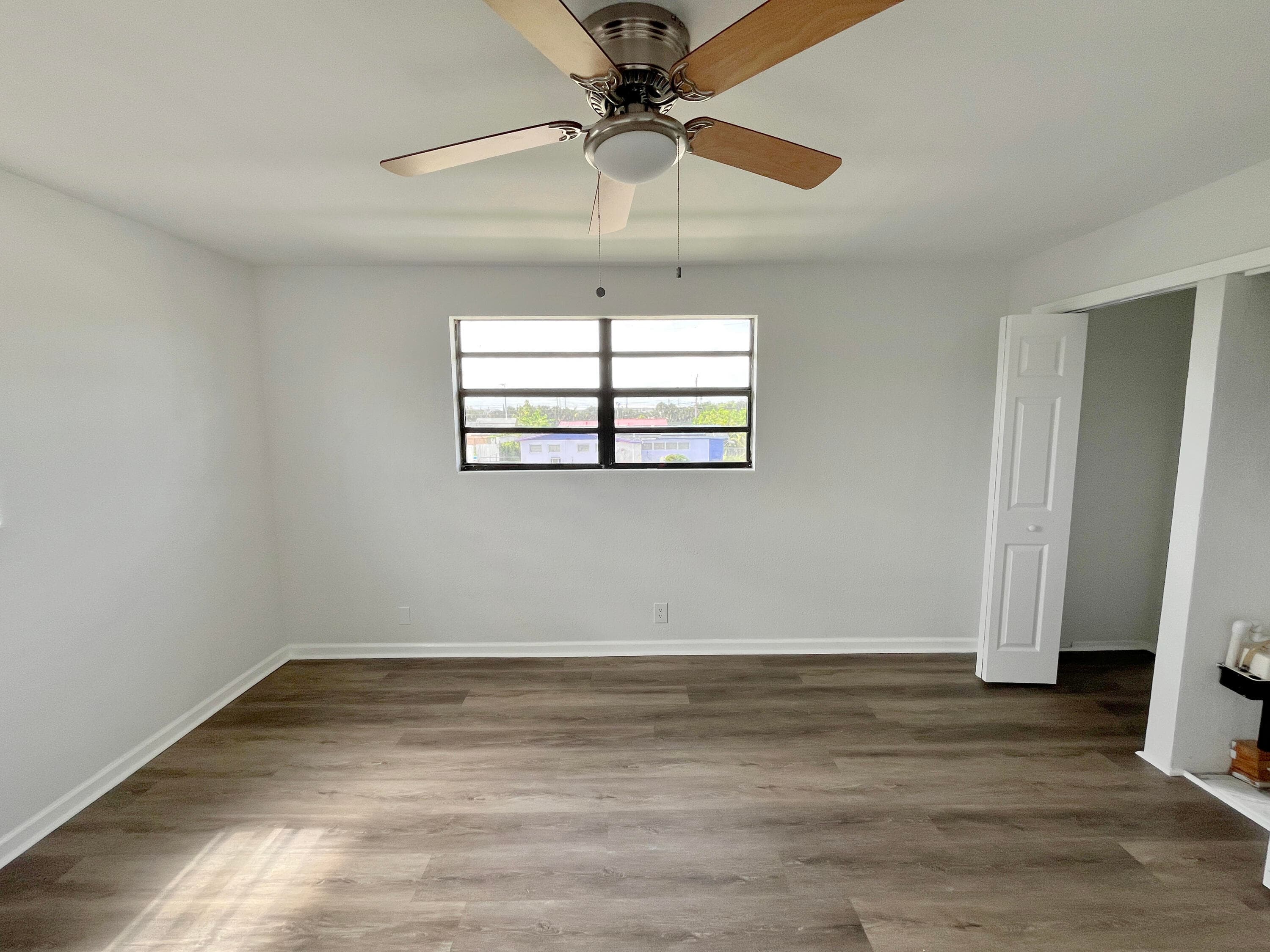 5163 Marion Place, West Palm Beach, FL 33407 — photo 17 of 39