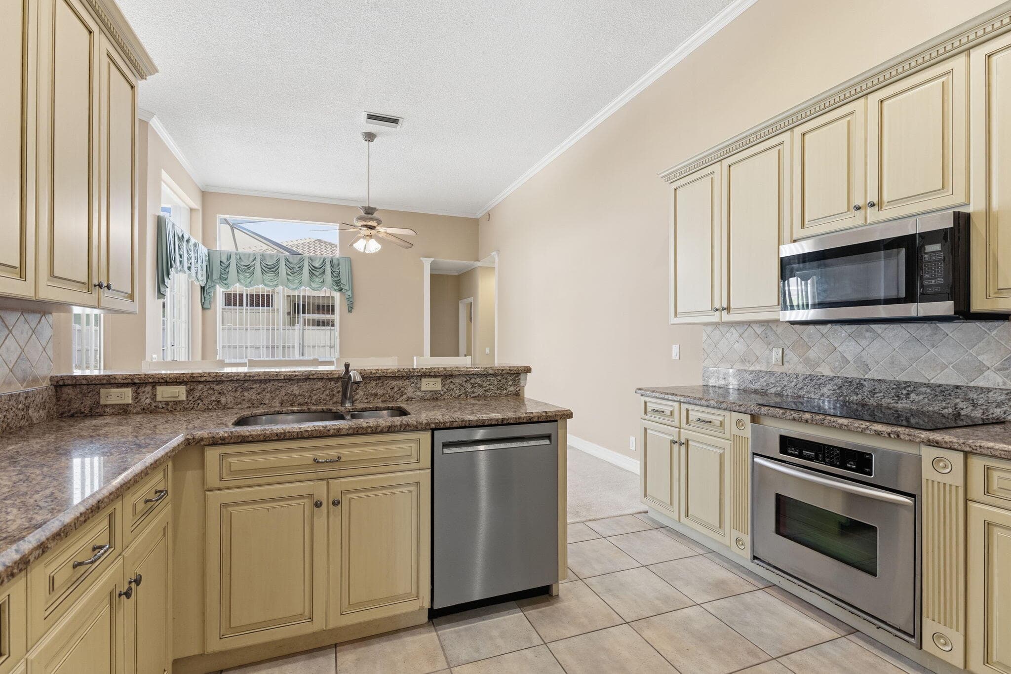 832 Heritage Drive, Weston, FL 33326 — photo 15 of 43