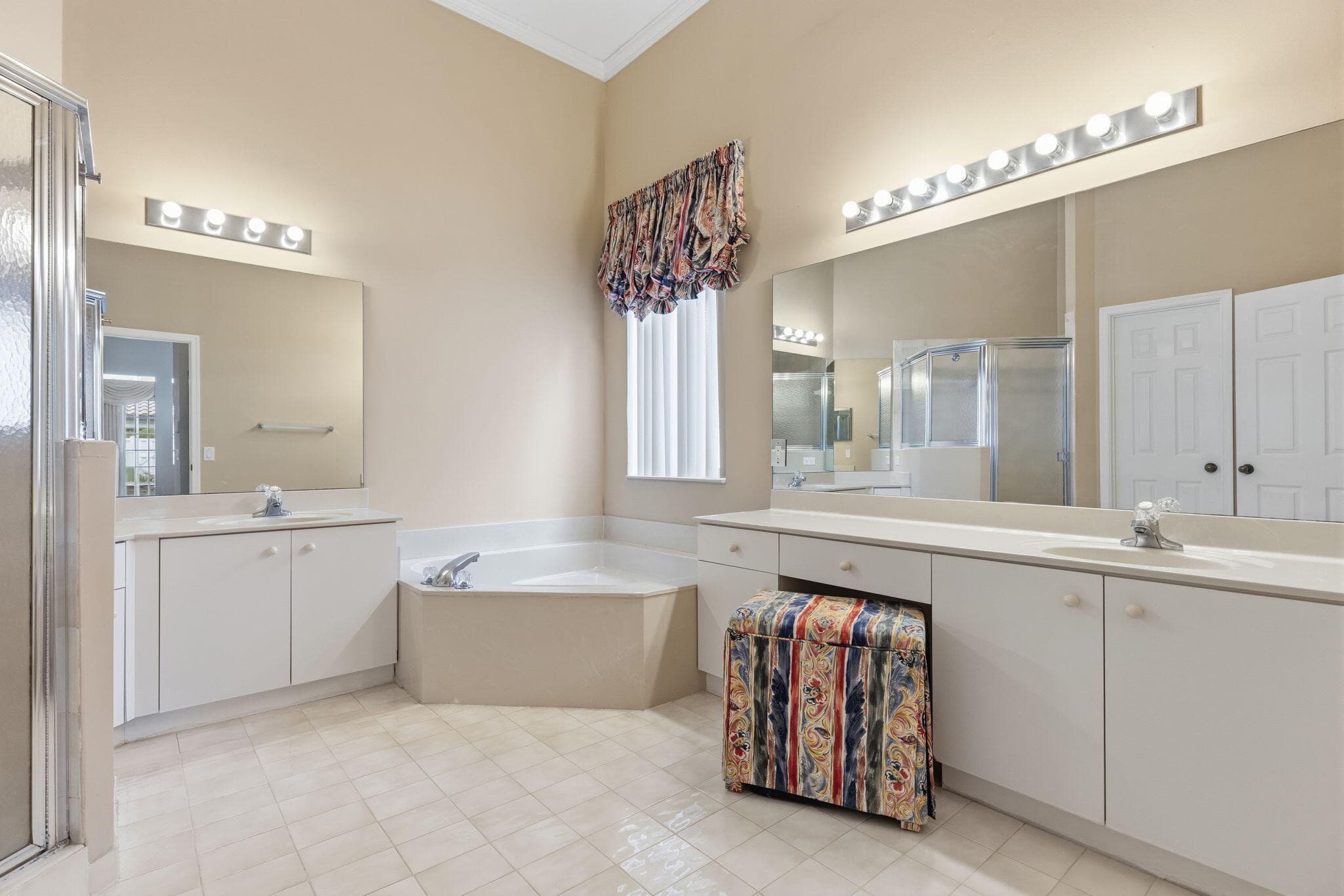 832 Heritage Drive, Weston, FL 33326 — photo 23 of 43