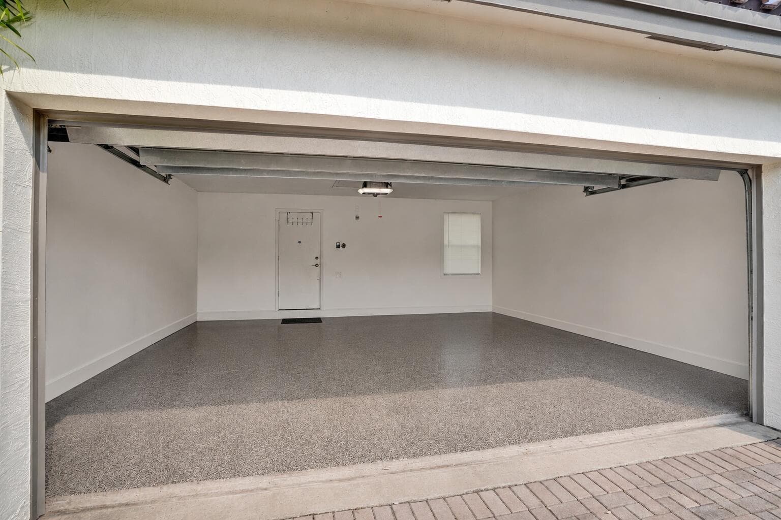 824 Spinnaker Drive E, Hollywood, FL 33019 — photo 56 of 70