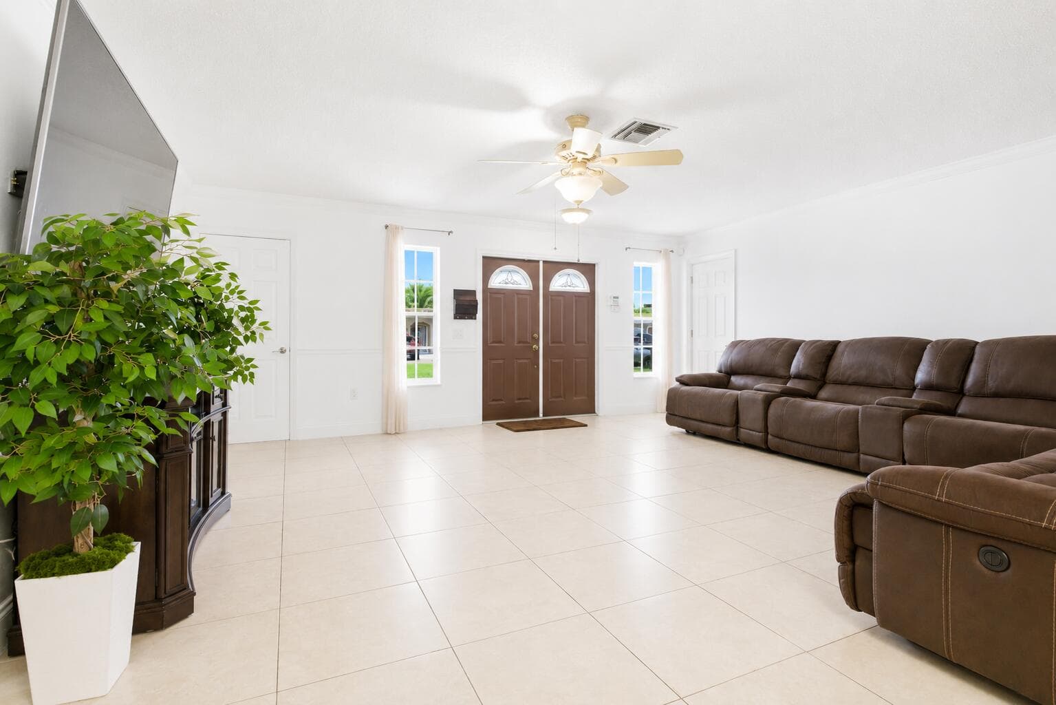 10691 NW 26th Place, Sunrise, FL 33322 — photo 5 of 23