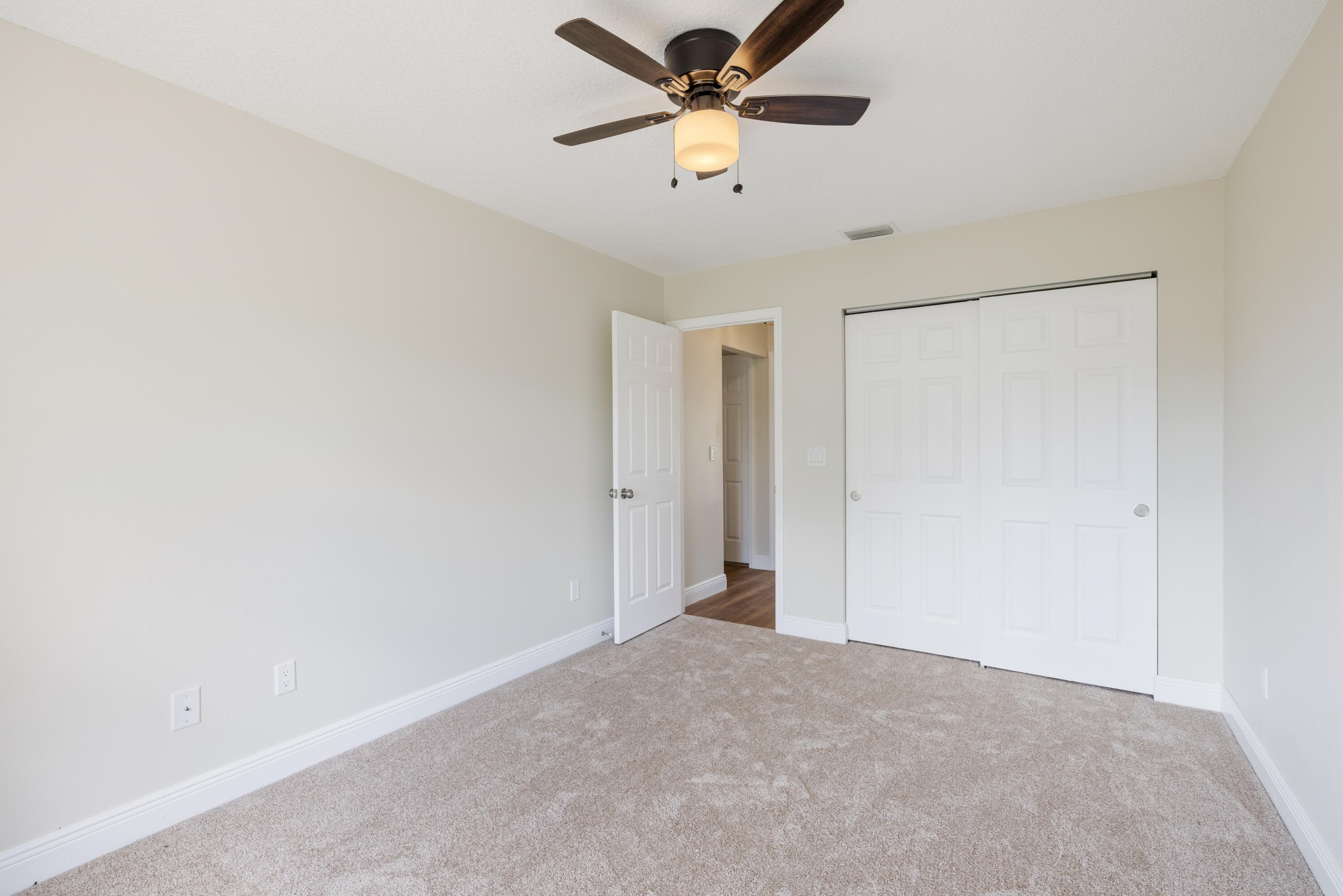 186 24th Avenue, Vero Beach, FL 32962 — photo 20 of 44