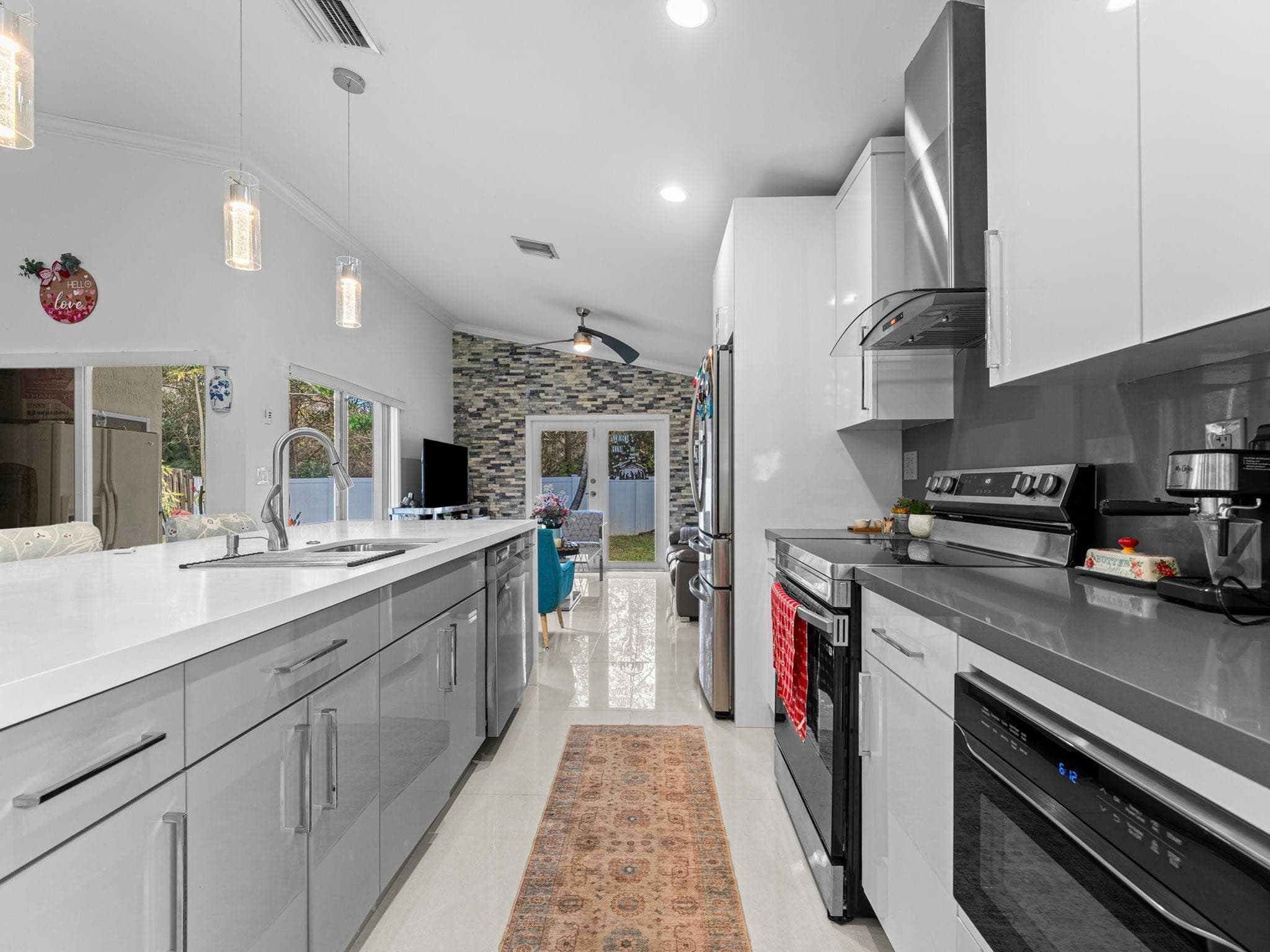 181 SW 203rd Avenue, Pembroke Pines, FL 33029 — photo 4 of 22