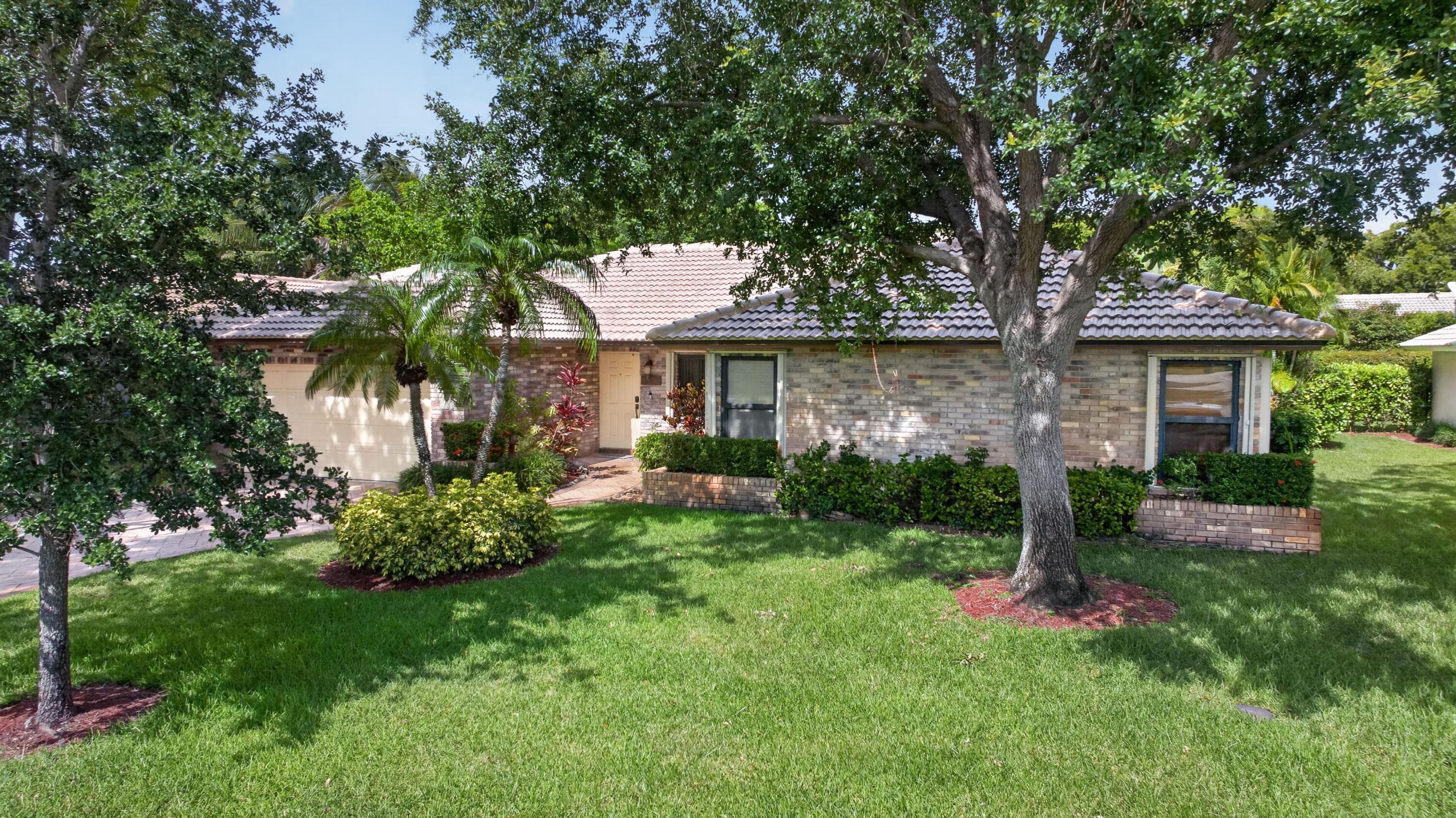 1311 NW 111th Way, Coral Springs, FL 33071 — photo