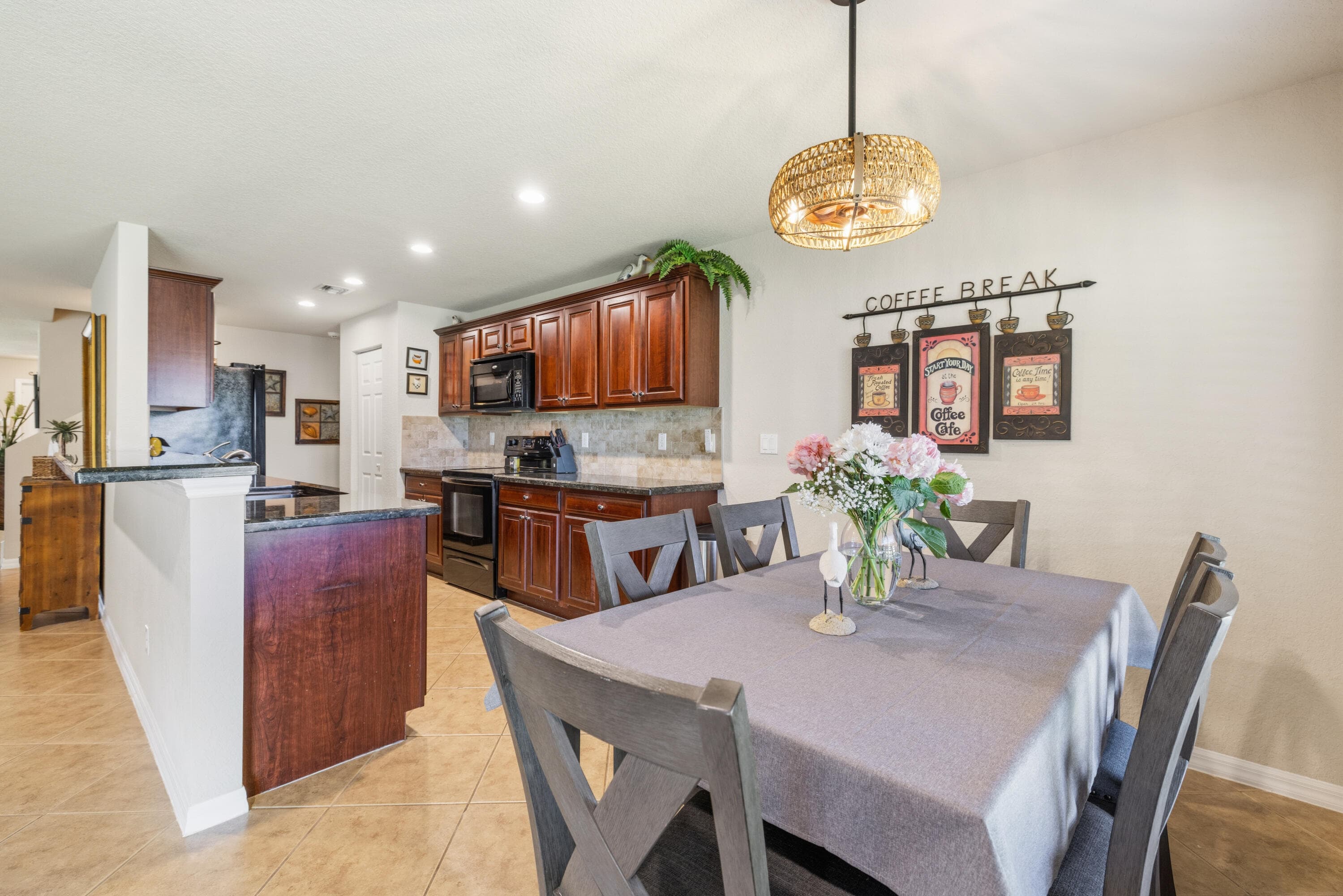 5580 45th Avenue, Vero Beach, FL 32967 — photo 15 of 63