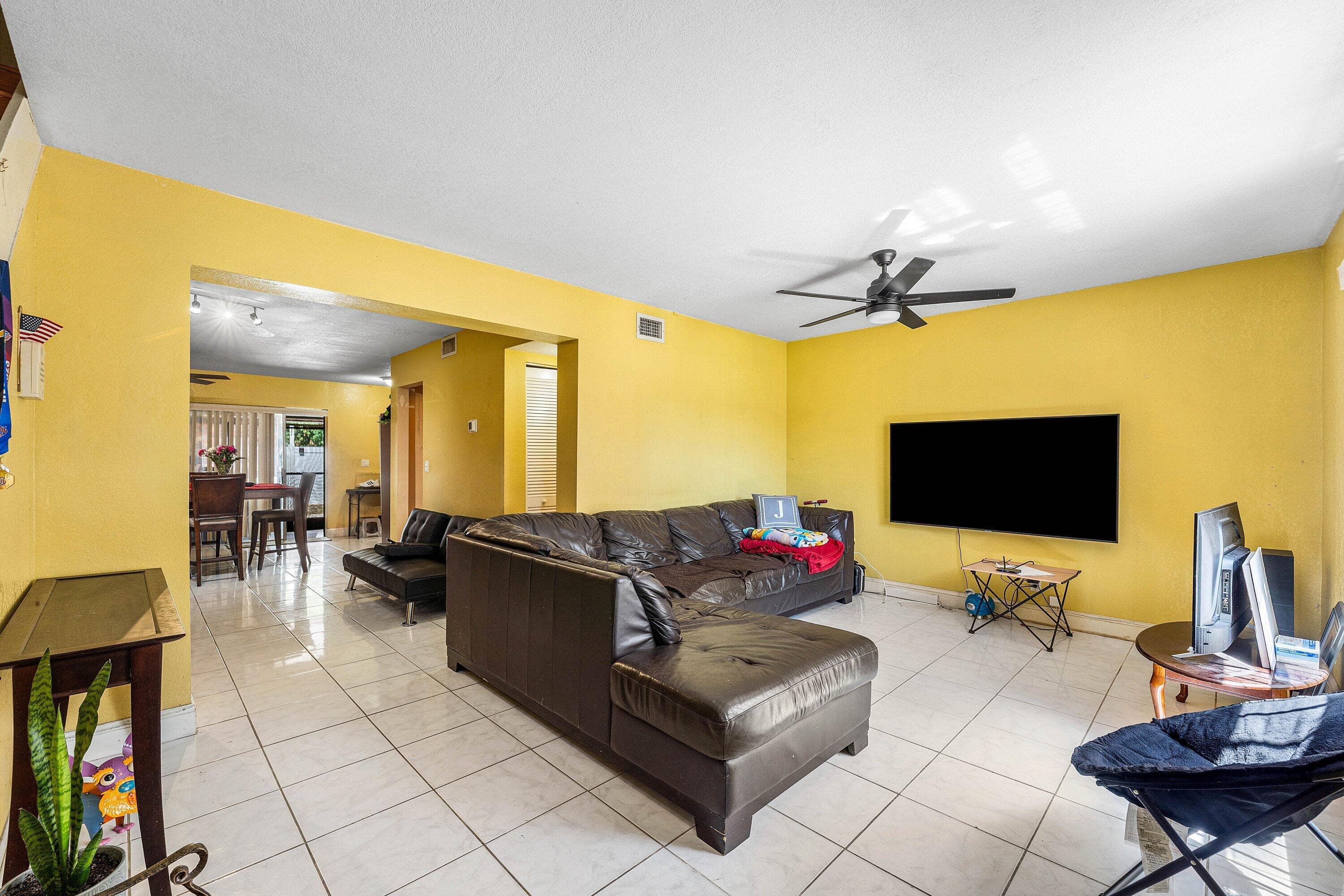 1105 NW 80th Terrace E, Margate, FL 33063 — photo 7 of 28