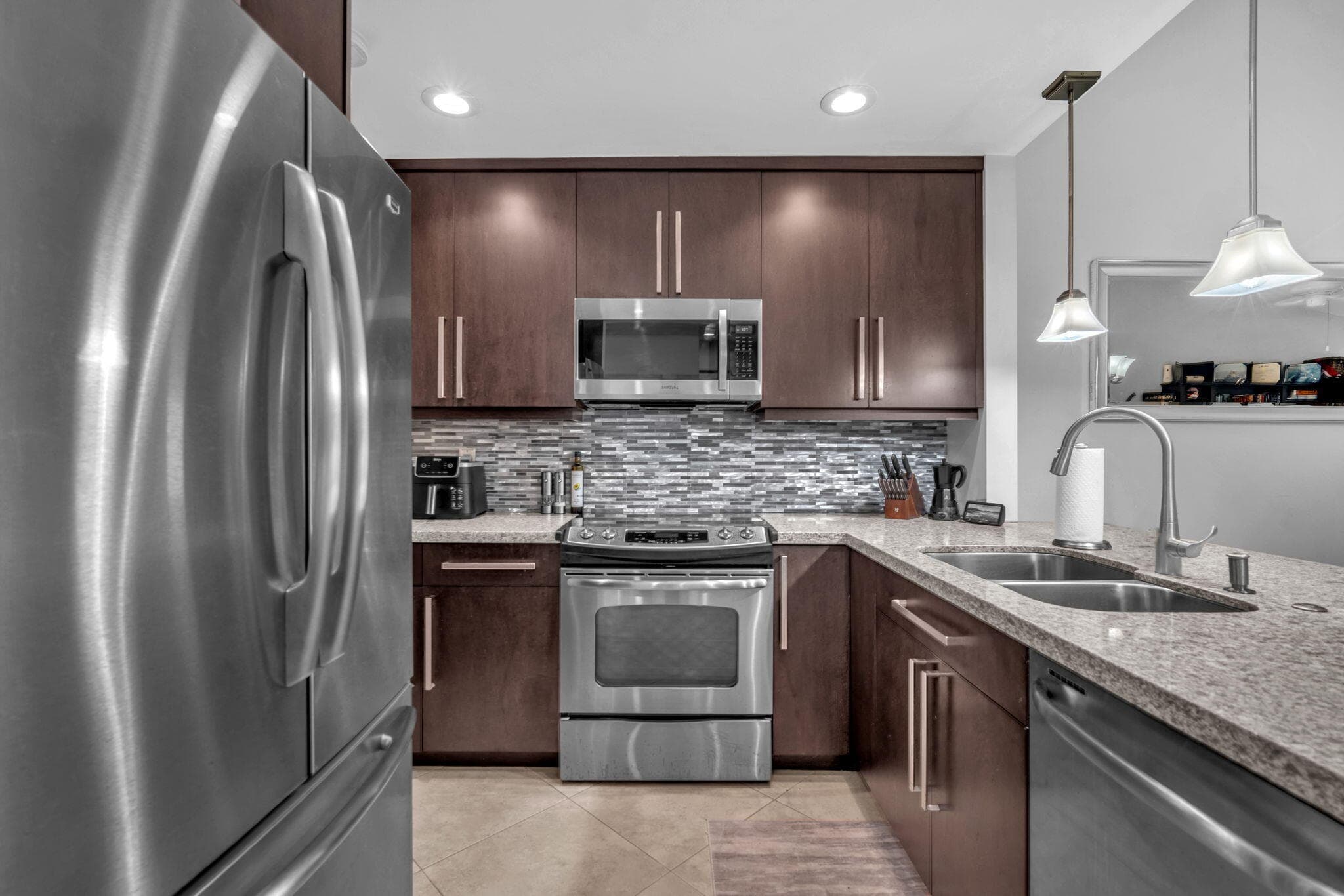 2347 N 37th Avenue, Hollywood, FL 33021 — photo 16 of 33