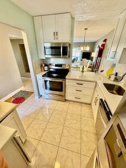 2615 Garden Drive S, Lake Worth Beach, FL 33461 — photo 4 of 42