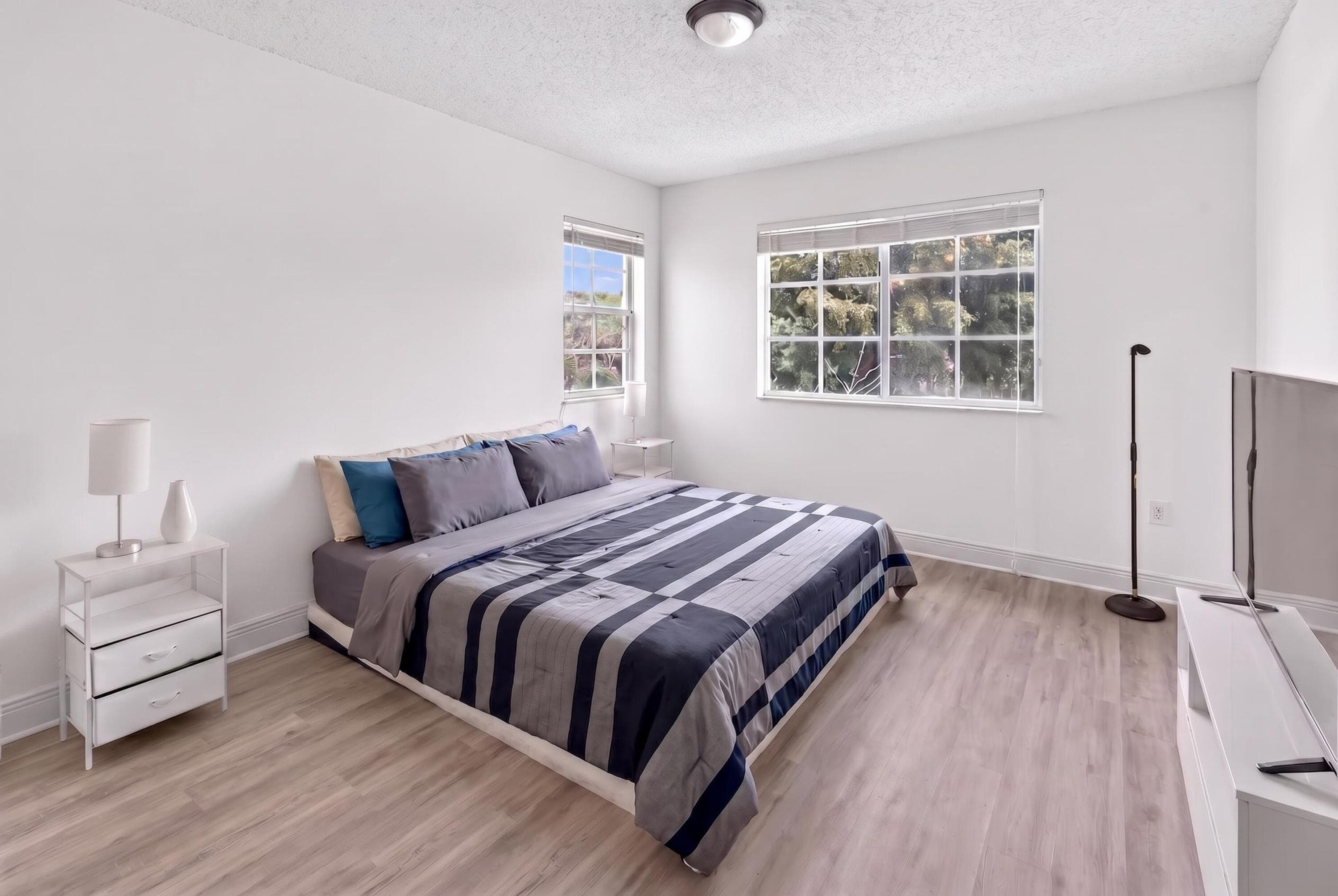 8020 N Nob Hill Road 305, Tamarac, FL 33321 — photo 11 of 14