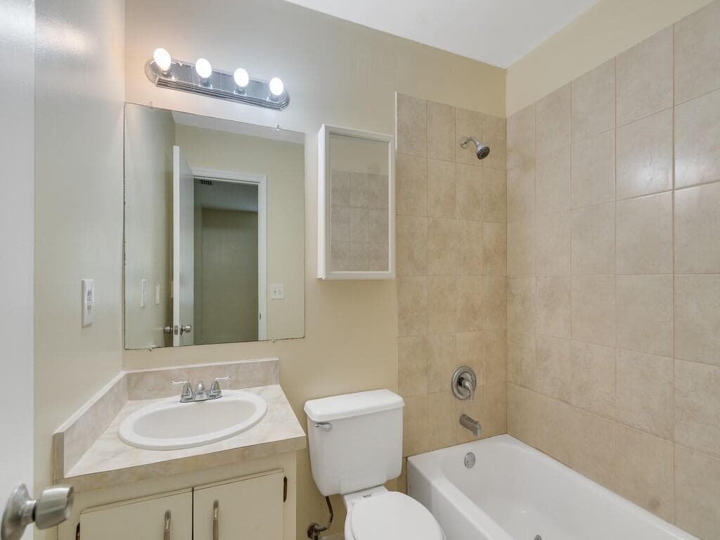 205 SW Voltair Terrace, Port St. Lucie, FL 34984 — photo 7 of 35