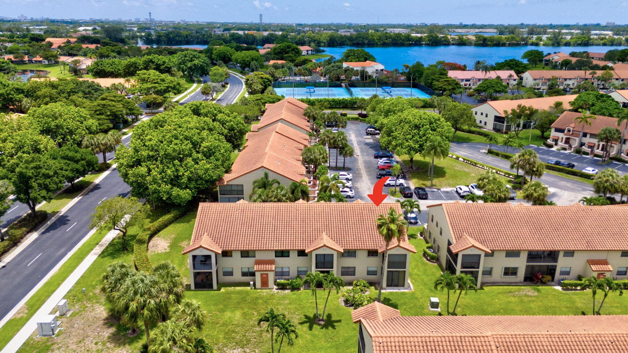 305 Congressional Way, Deerfield Beach, FL 33442 — photo 22 of 27
