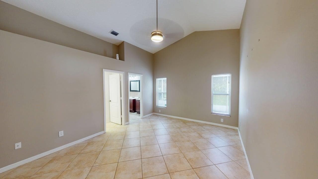 562 SW Saint Martins Cove, Port St. Lucie, FL 34986 — photo 17 of 91