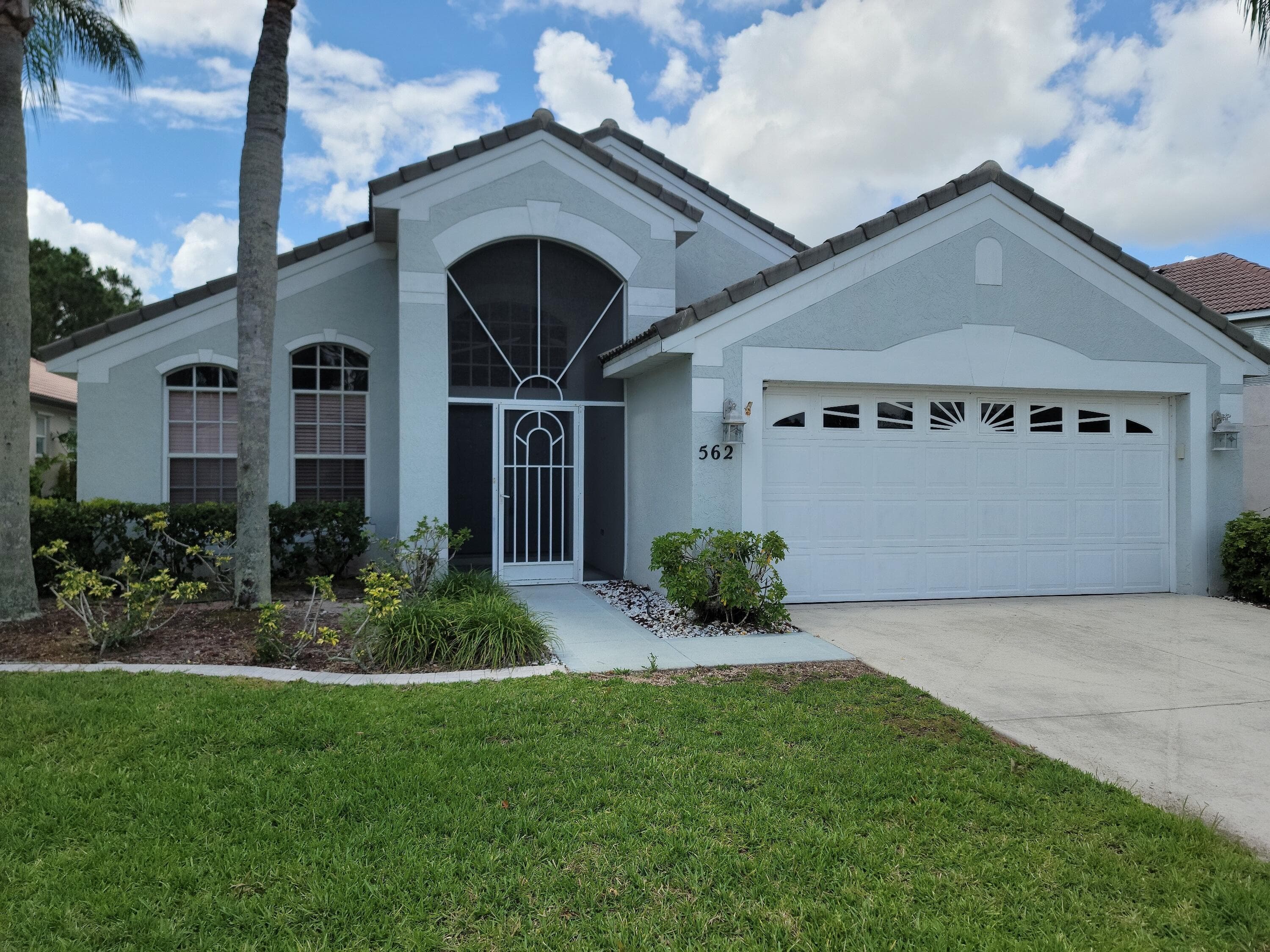 562 SW Saint Martins Cove, Port St. Lucie, FL 34986 — photo 59 of 91