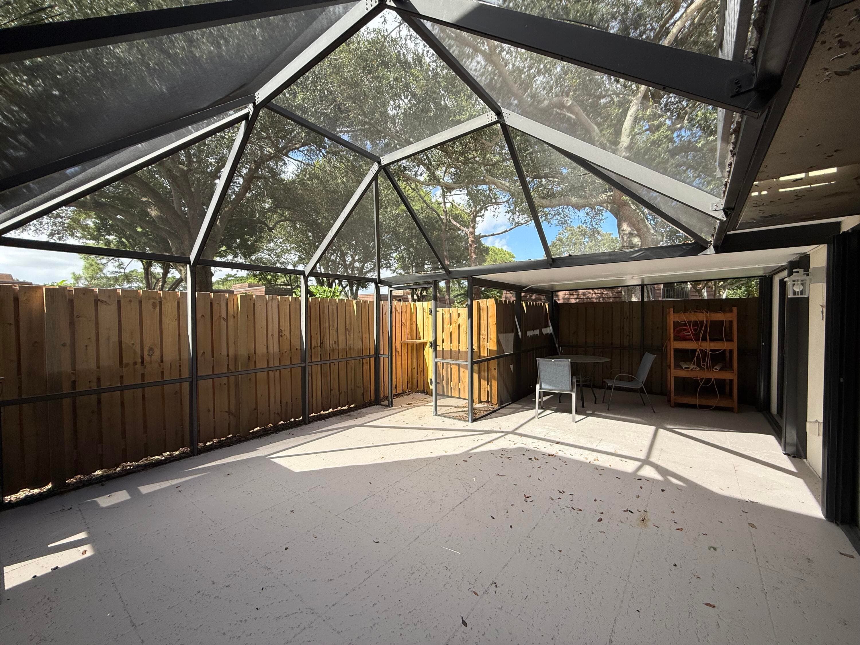 2410 24th Lane, Palm Beach Gardens, FL 33418 — photo 7 of 22