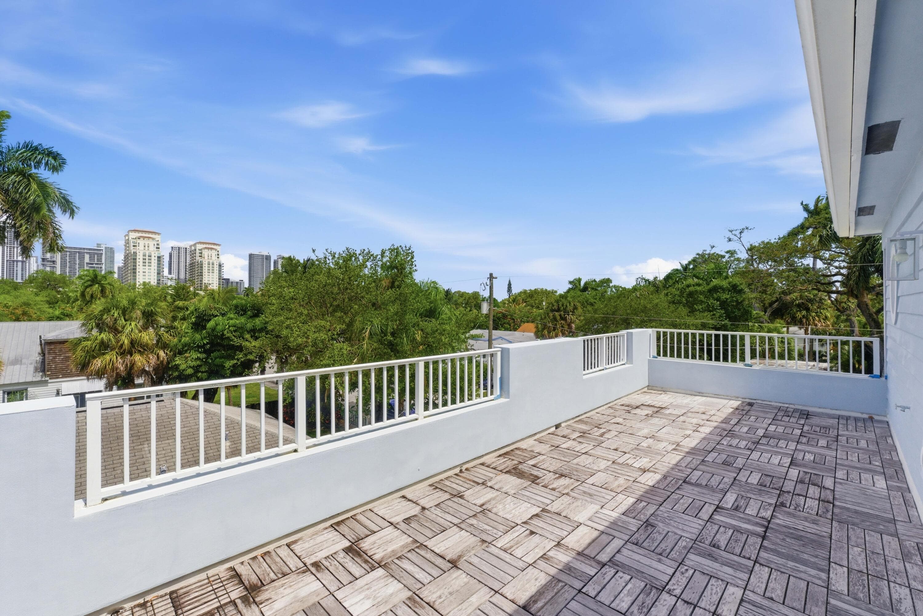 915 W Las Olas Boulevard 915, Fort Lauderdale, FL 33312 — photo 7 of 42