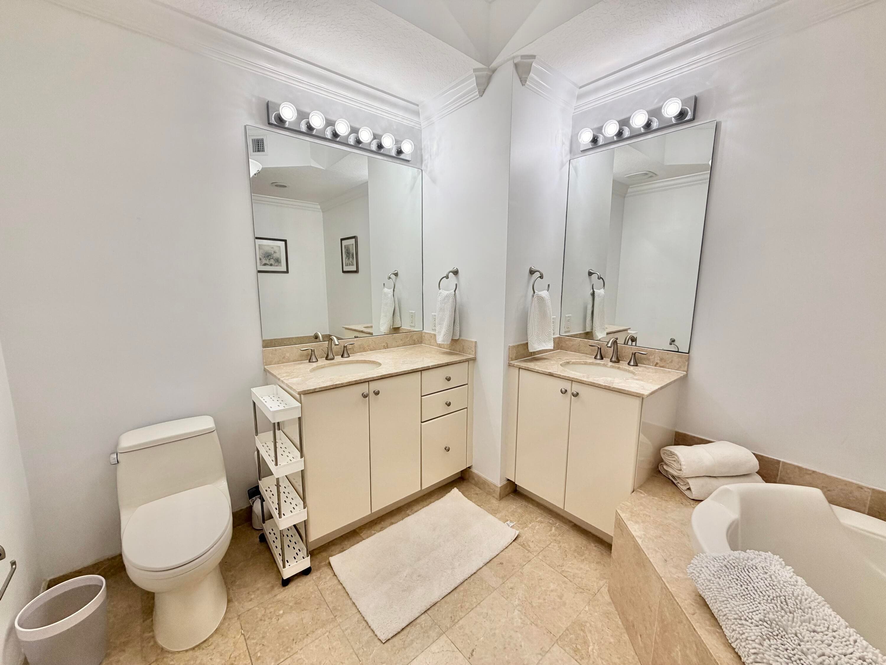 701 S Olive Avenue S 1413, West Palm Beach, FL 33401 — photo 29 of 60