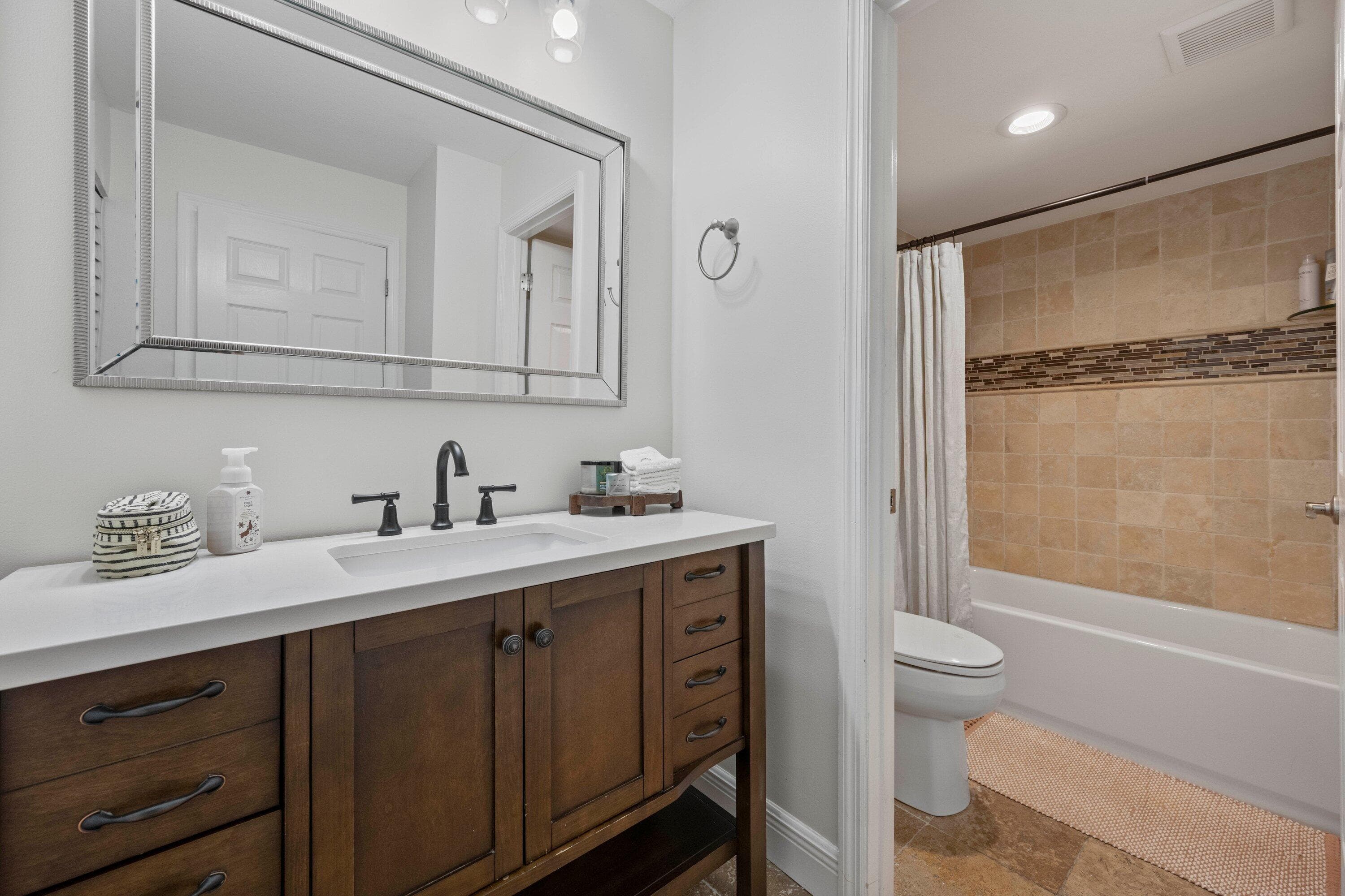 1727 Village Boulevard 306, West Palm Beach, FL 33409 — photo 10 of 18