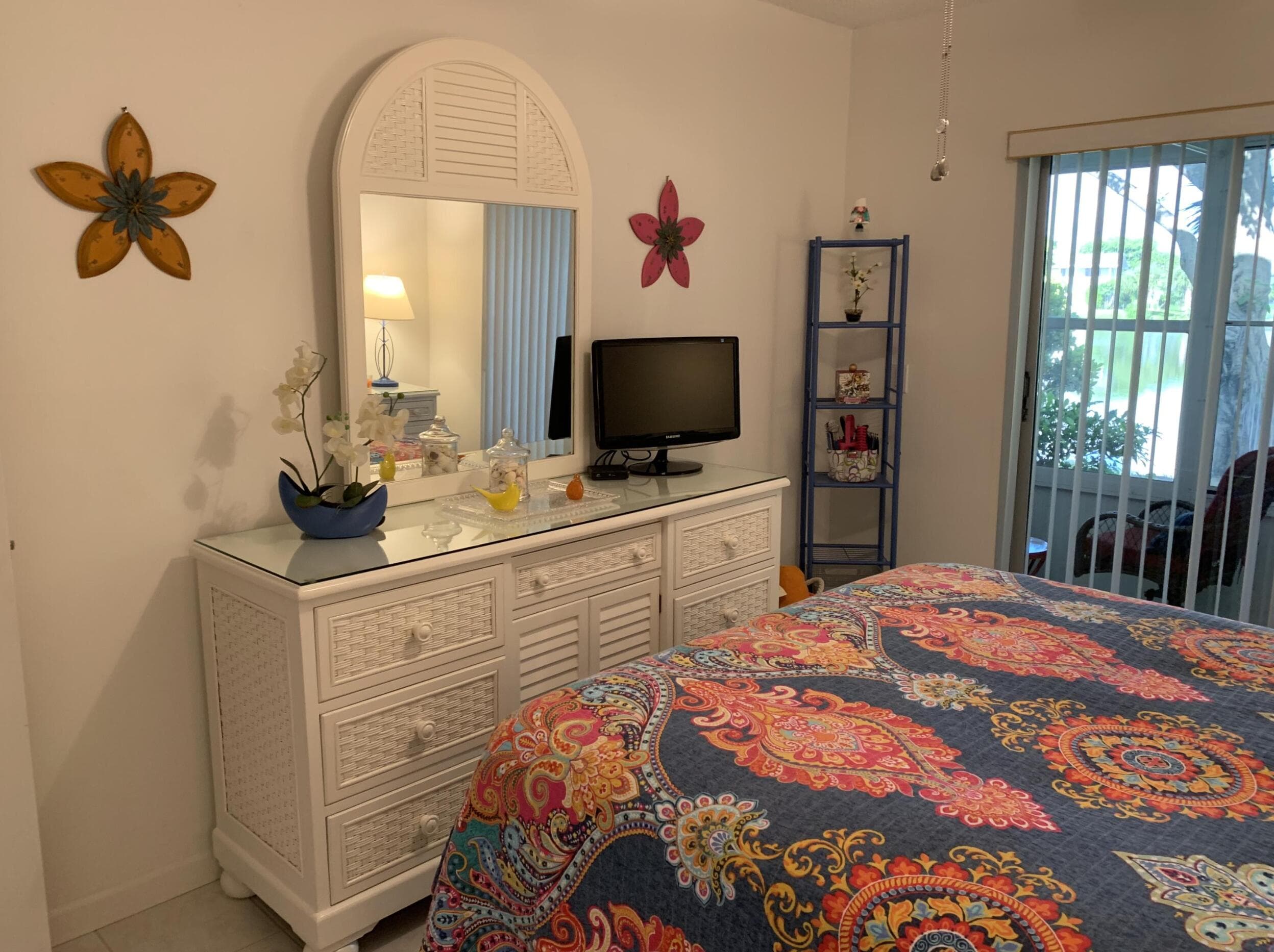 146 Somerset H 146, West Palm Beach, FL 33417 — photo 14 of 46