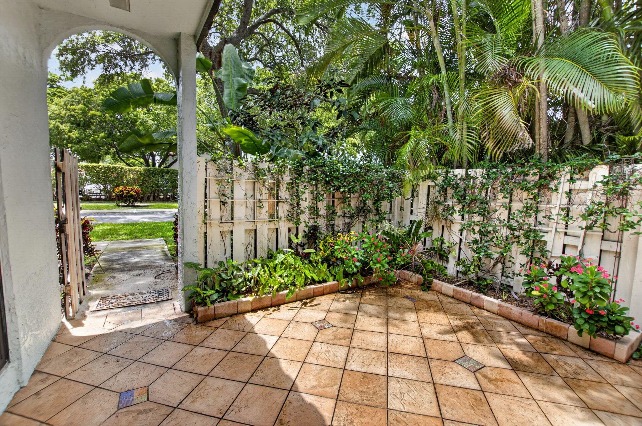 22270 Pineapple Walk Drive, Boca Raton, FL 33433 — photo 2 of 20