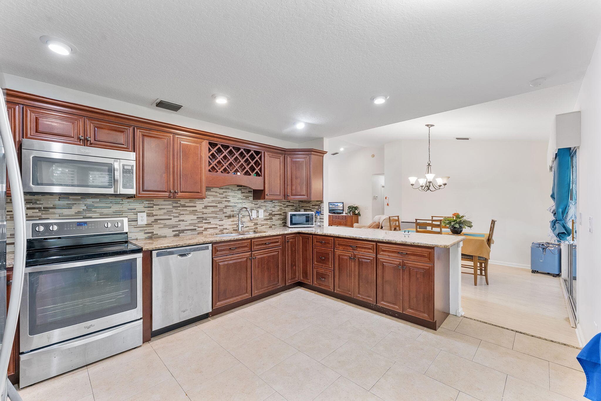 112 Laurel Way, Royal Palm Beach, FL 33411 — photo 22 of 40