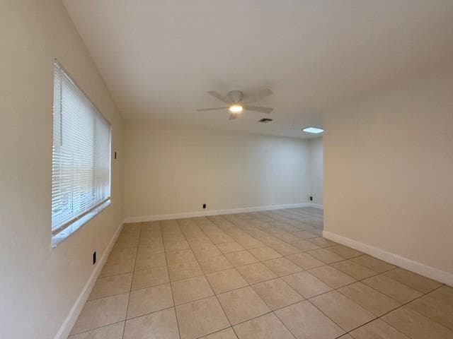 1621-1623 NE 16th Terrace NE, Fort Lauderdale, FL 33305 — photo 9 of 46