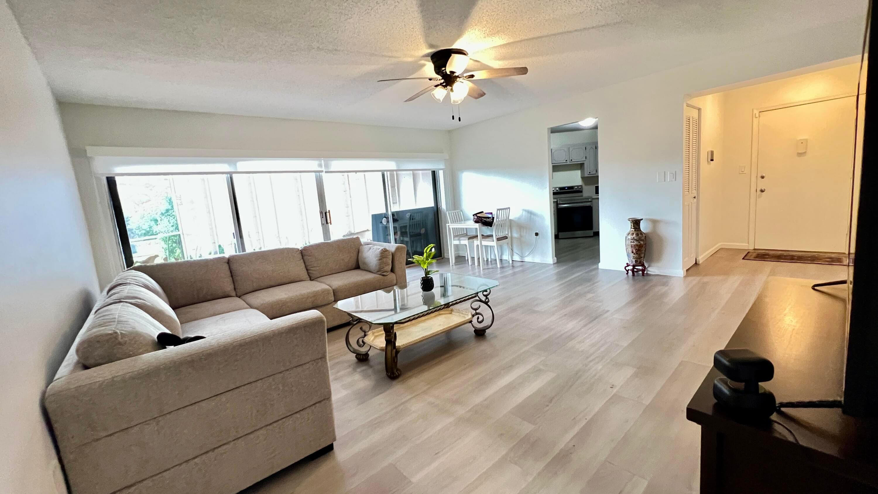 7 Greenway Village N 105, Royal Palm Beach, FL 33411 — photo 4 of 24