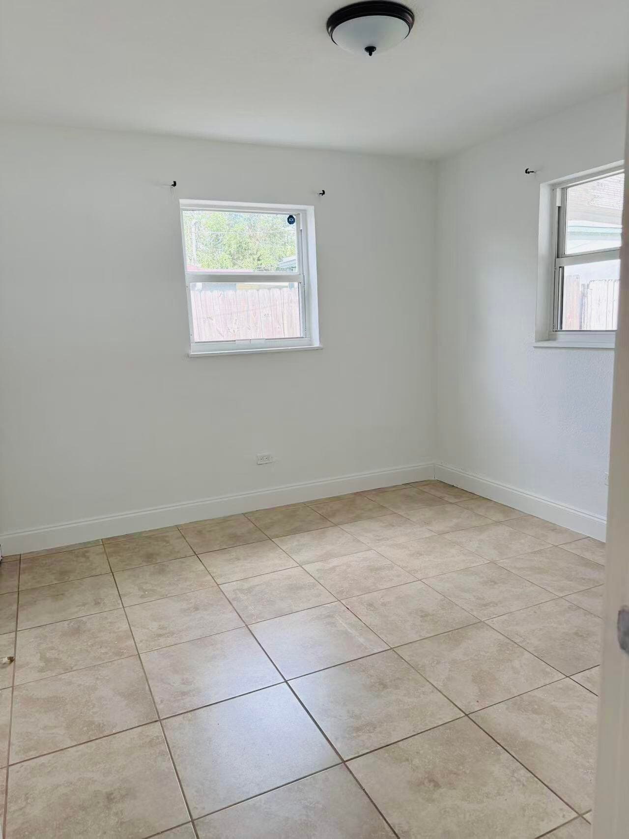 6250 SW 39th Street, Davie, FL 33314 — photo 5 of 16