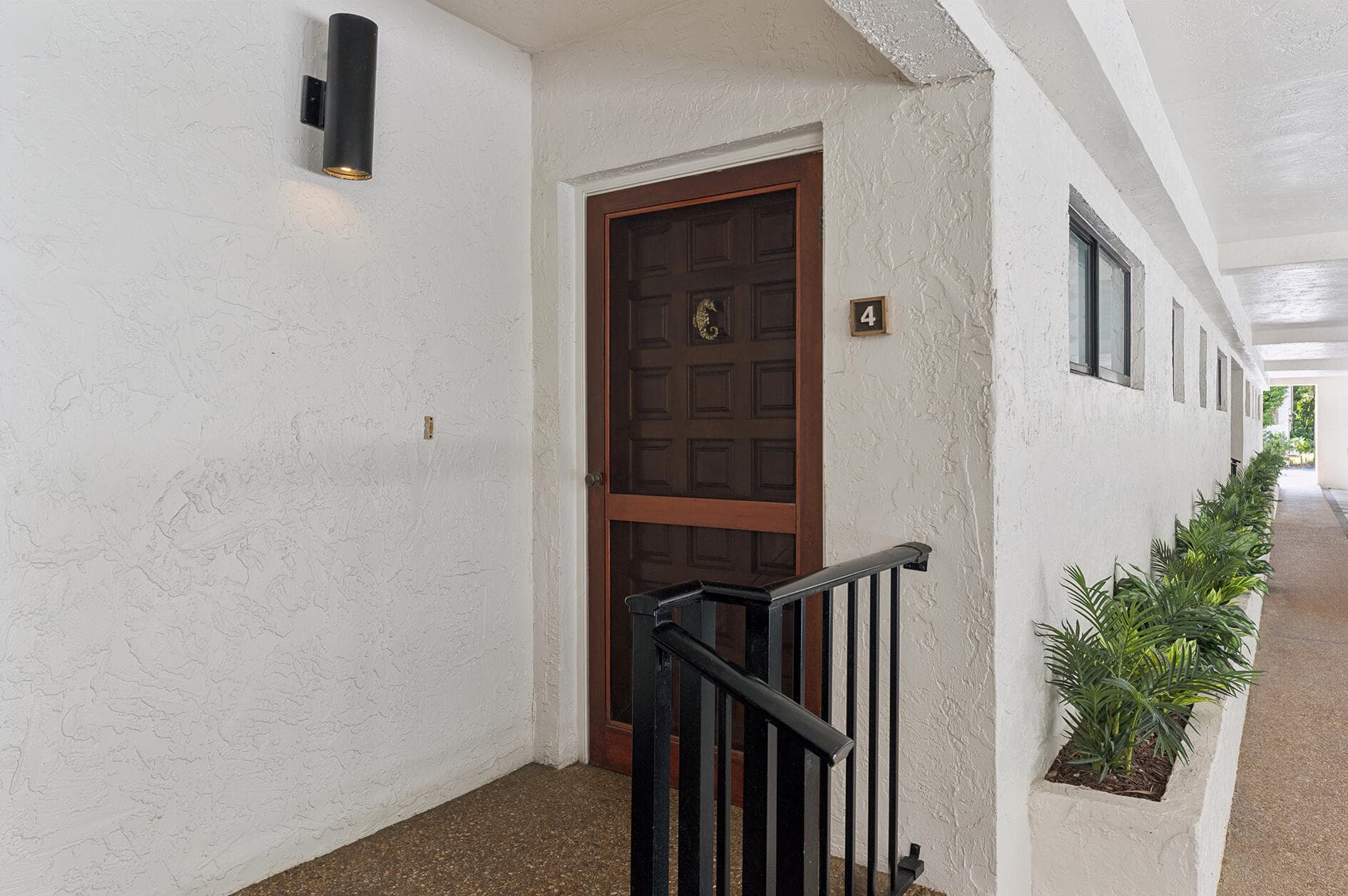 800 Andrews Avenue 4, Delray Beach, FL 33483 — photo 2 of 42