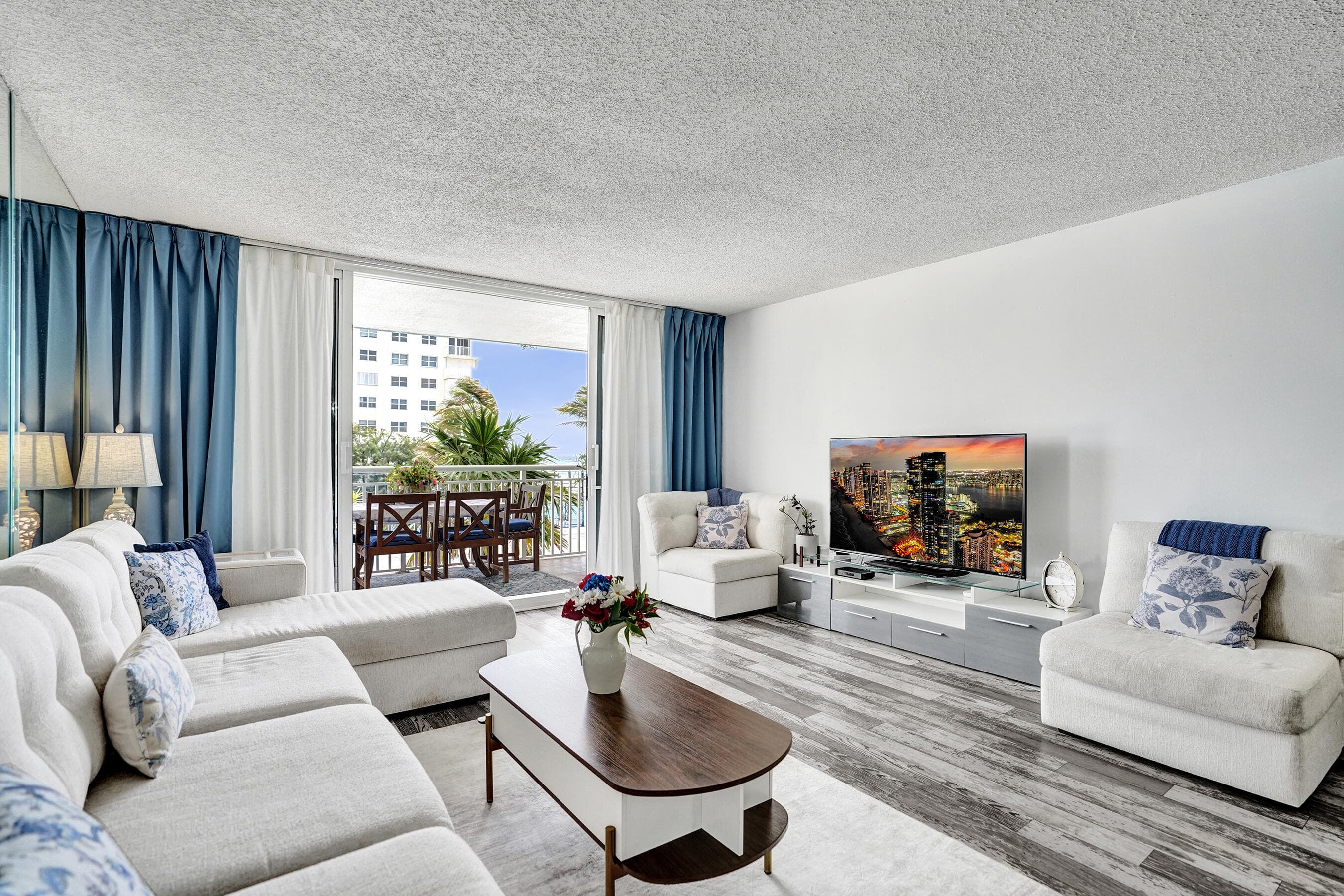 3546 S Ocean Boulevard 327, South Palm Beach, FL 33480 — photo 2 of 50
