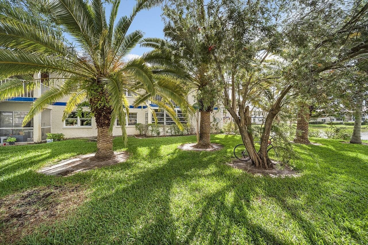1507 SE Royal Green Circle 102, Port St. Lucie, FL 34952 — photo 17 of 21