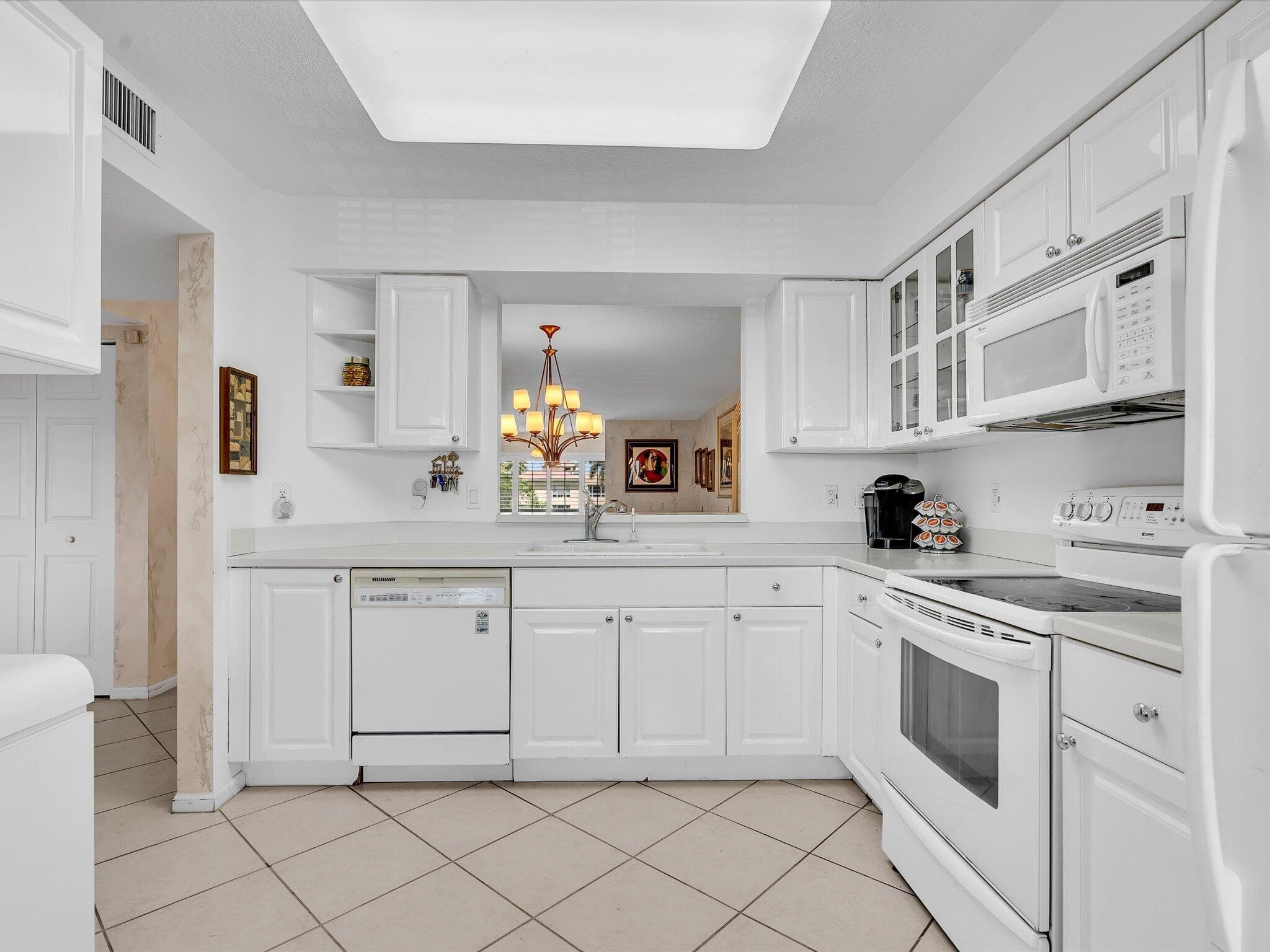 12511 Imperial Isle Drive 402, Boynton Beach, FL 33437 — photo 22 of 51