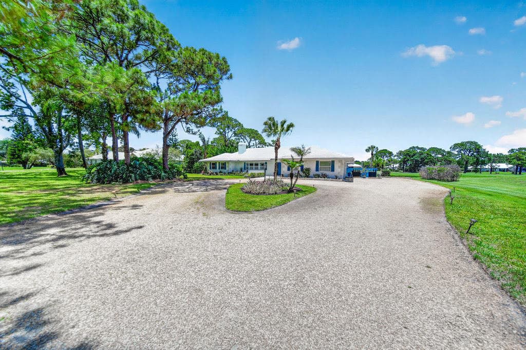 4735 SW Bimini Cir Circle S, Palm City, FL 34990 — photo 1 of 38