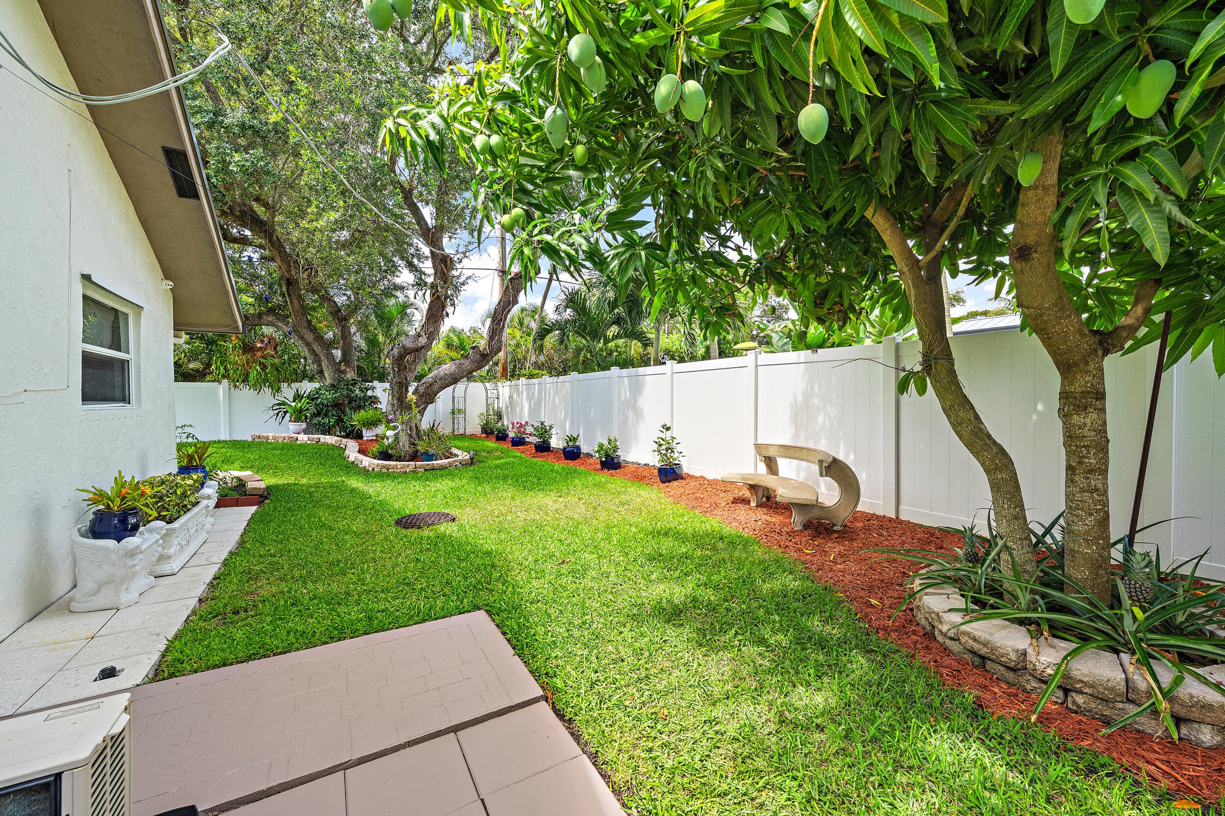 2442 Snug Harbor Drive, Palm Beach Gardens, FL 33410 — photo 24 of 30