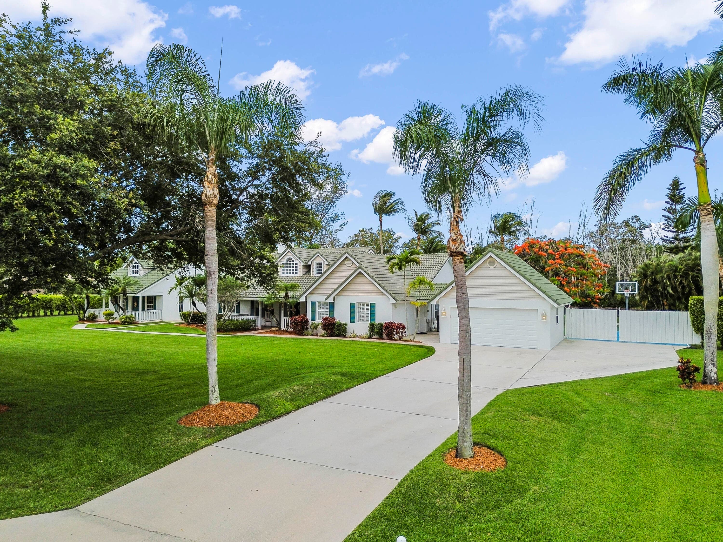 5637 Lago Del Sol Drive, Lake Worth, FL 33449 — photo 37 of 41