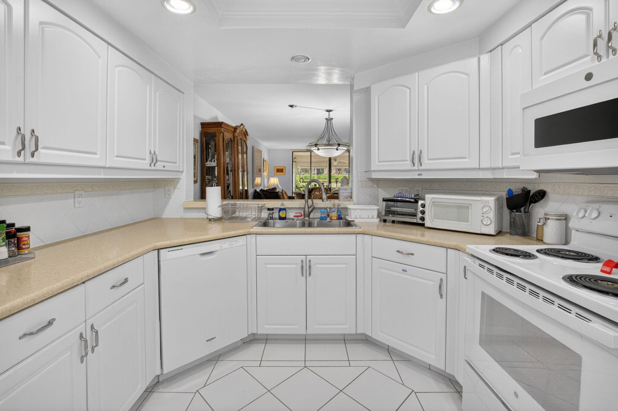 15326 Strathearn Drive 11902, Delray Beach, FL 33446 — photo 8 of 102