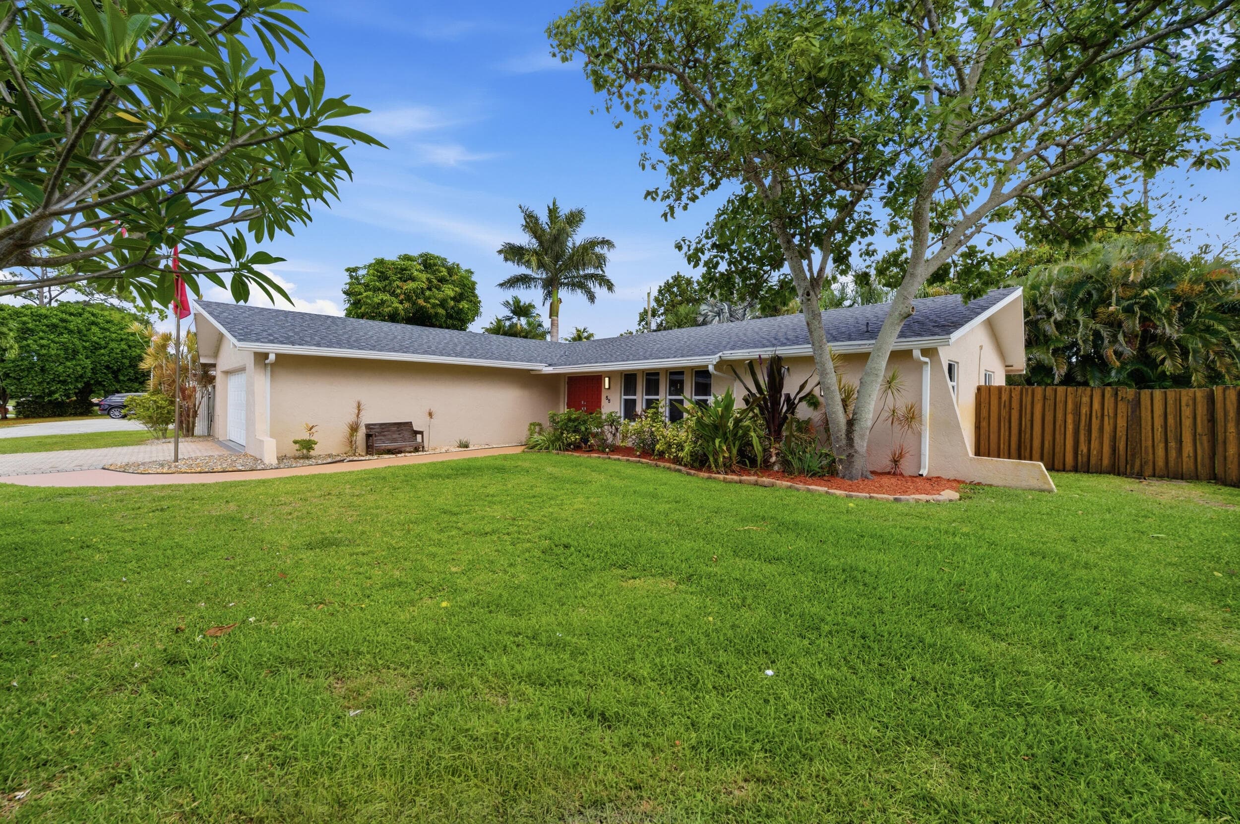 55 W Cypress Road, Lake Worth, FL 33467 — photo 5 of 46