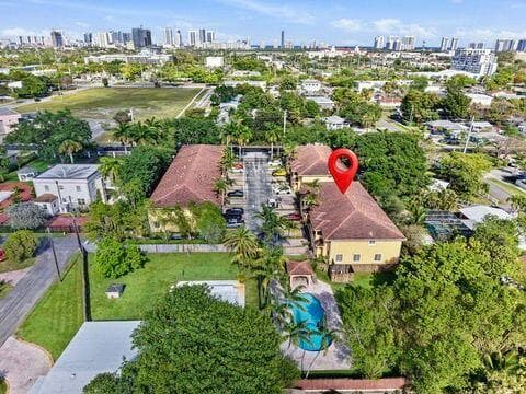 330 SW 2nd Avenue 14, Hallandale Beach, FL 33009 — photo 38 of 42