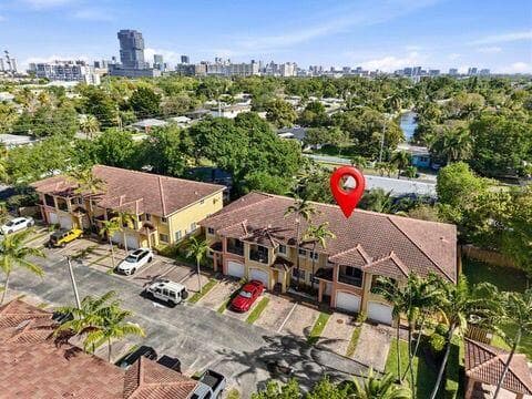 330 SW 2nd Avenue 14, Hallandale Beach, FL 33009 — photo 40 of 42