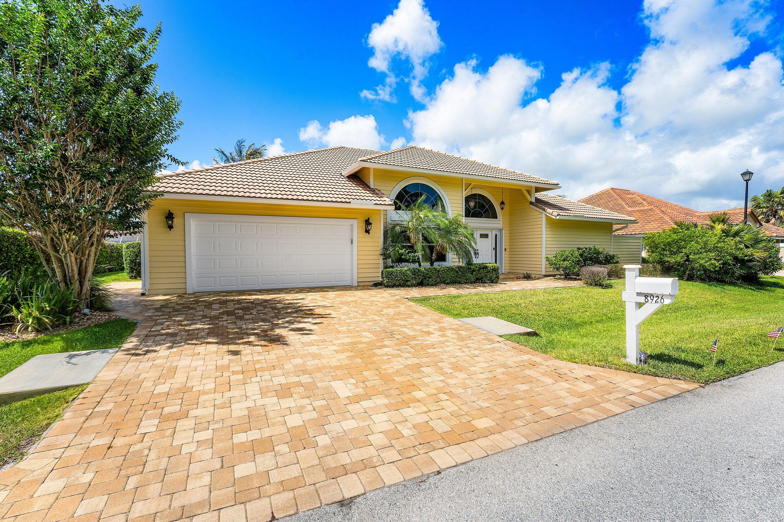 8926 SE North Passage Way, Jupiter, FL 33469 — photo 2 of 32