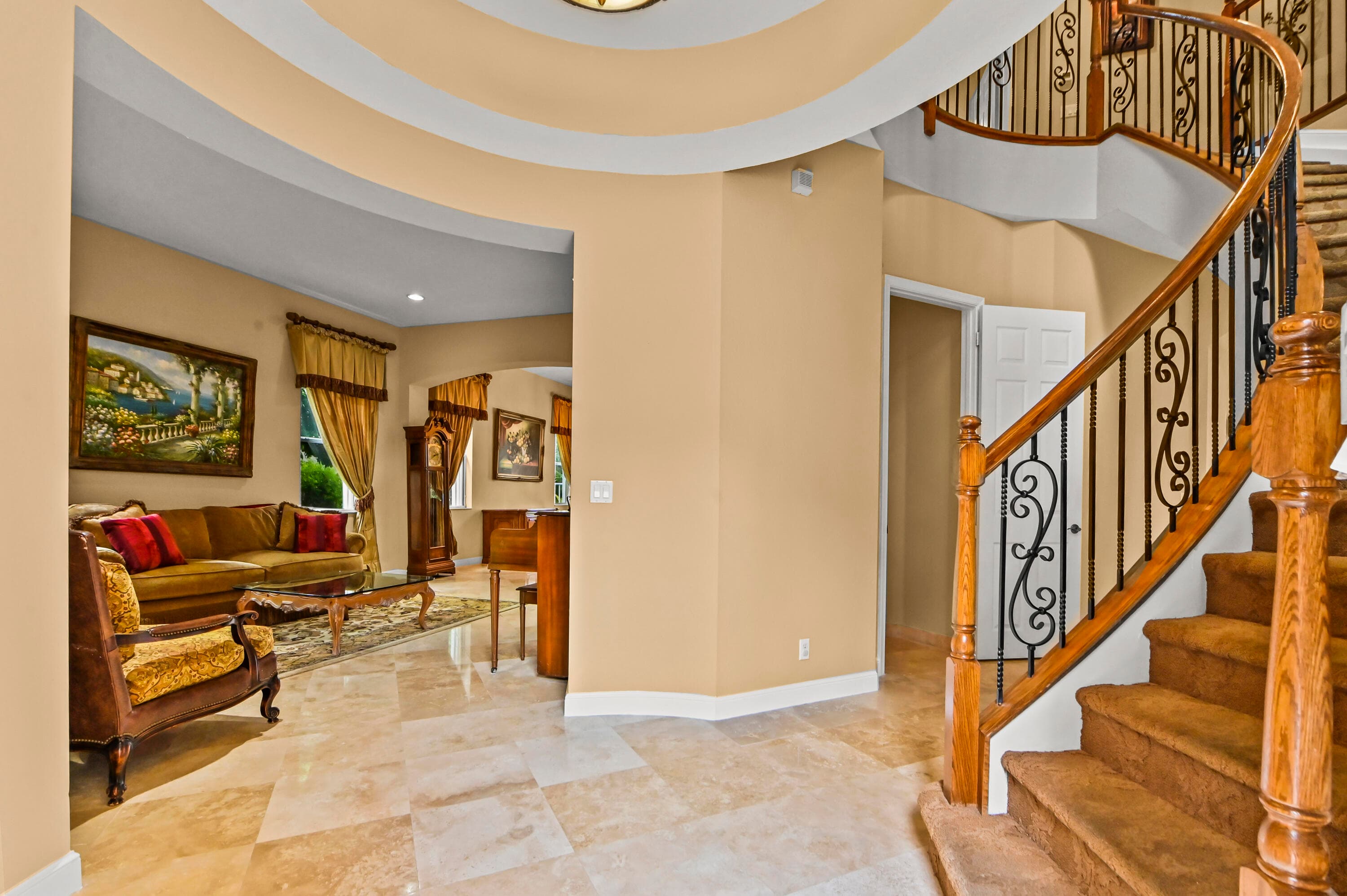 458 Cresta Circle, West Palm Beach, FL 33413 — photo 6 of 54
