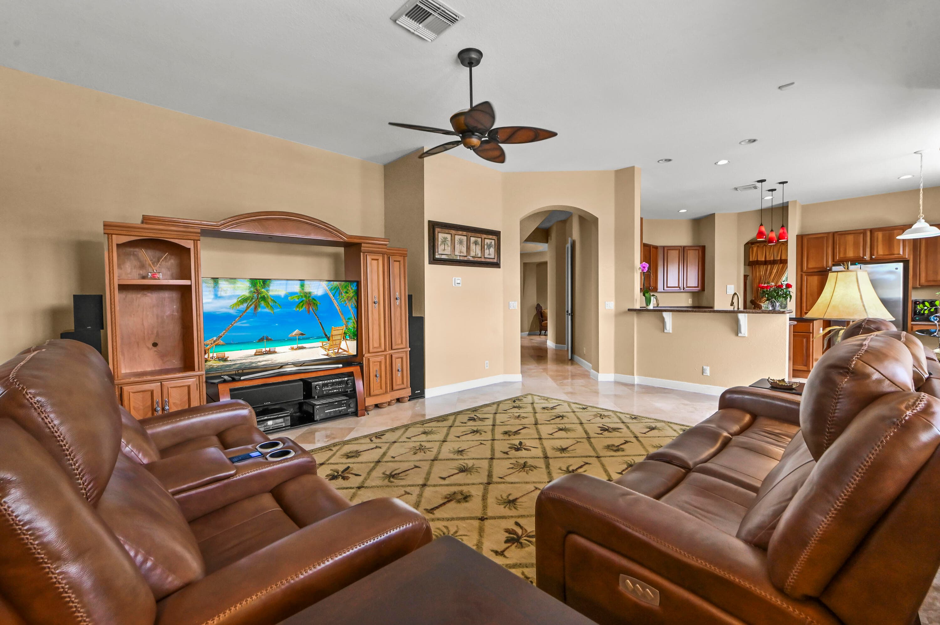 458 Cresta Circle, West Palm Beach, FL 33413 — photo 19 of 54