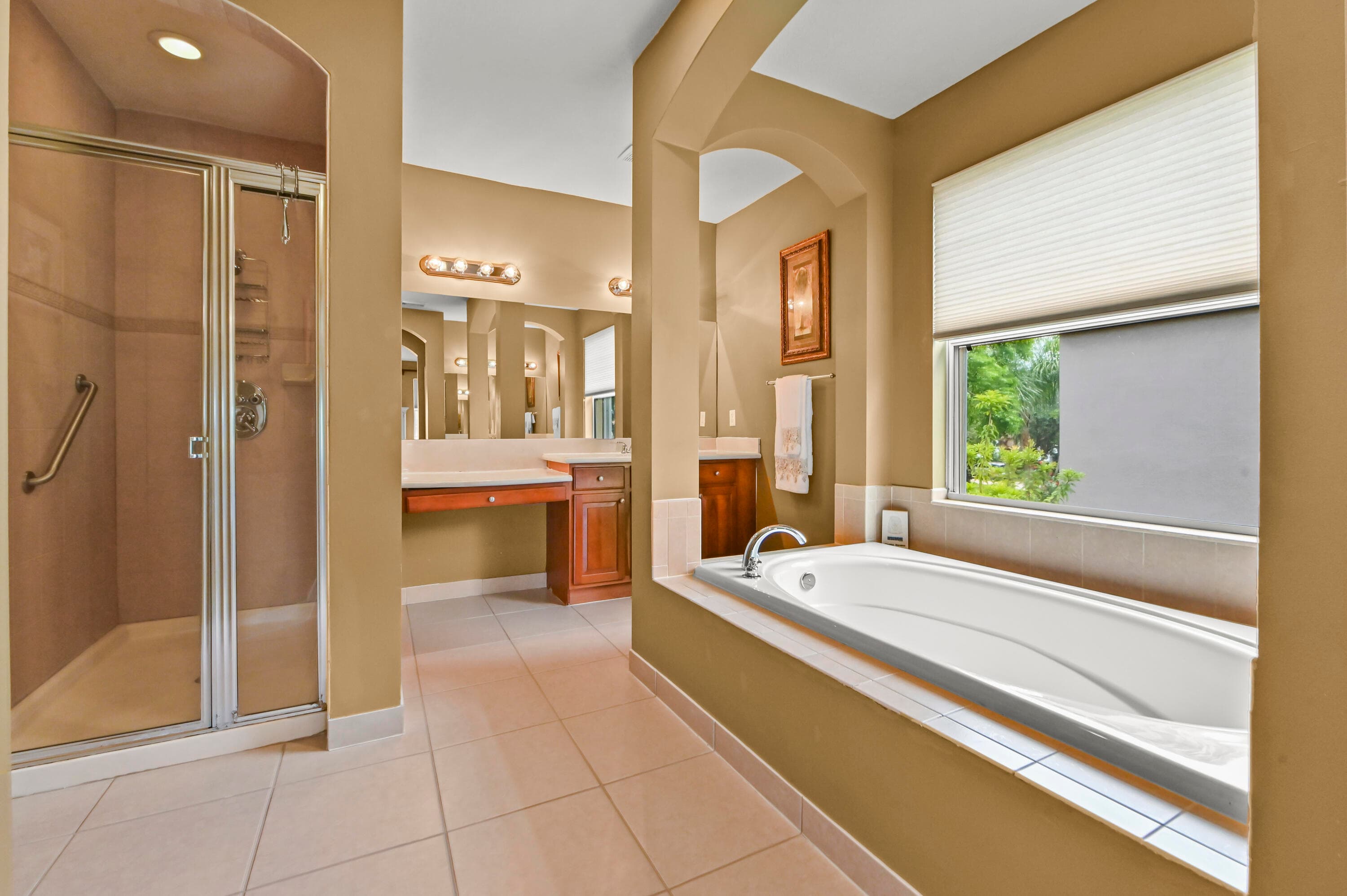 458 Cresta Circle, West Palm Beach, FL 33413 — photo 29 of 54