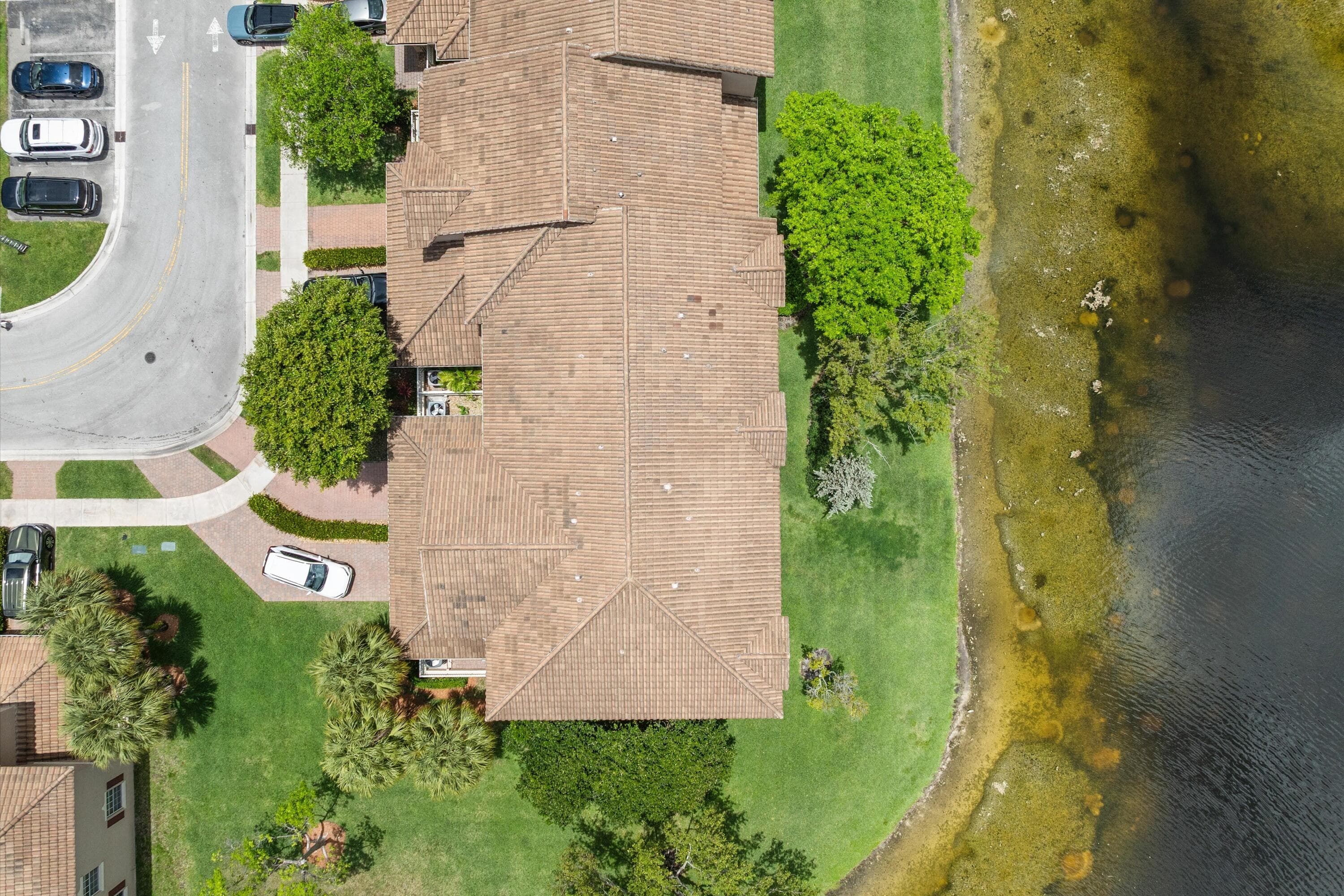 3505 Lakeside Drive, Davie, FL 33328 — photo 29 of 33