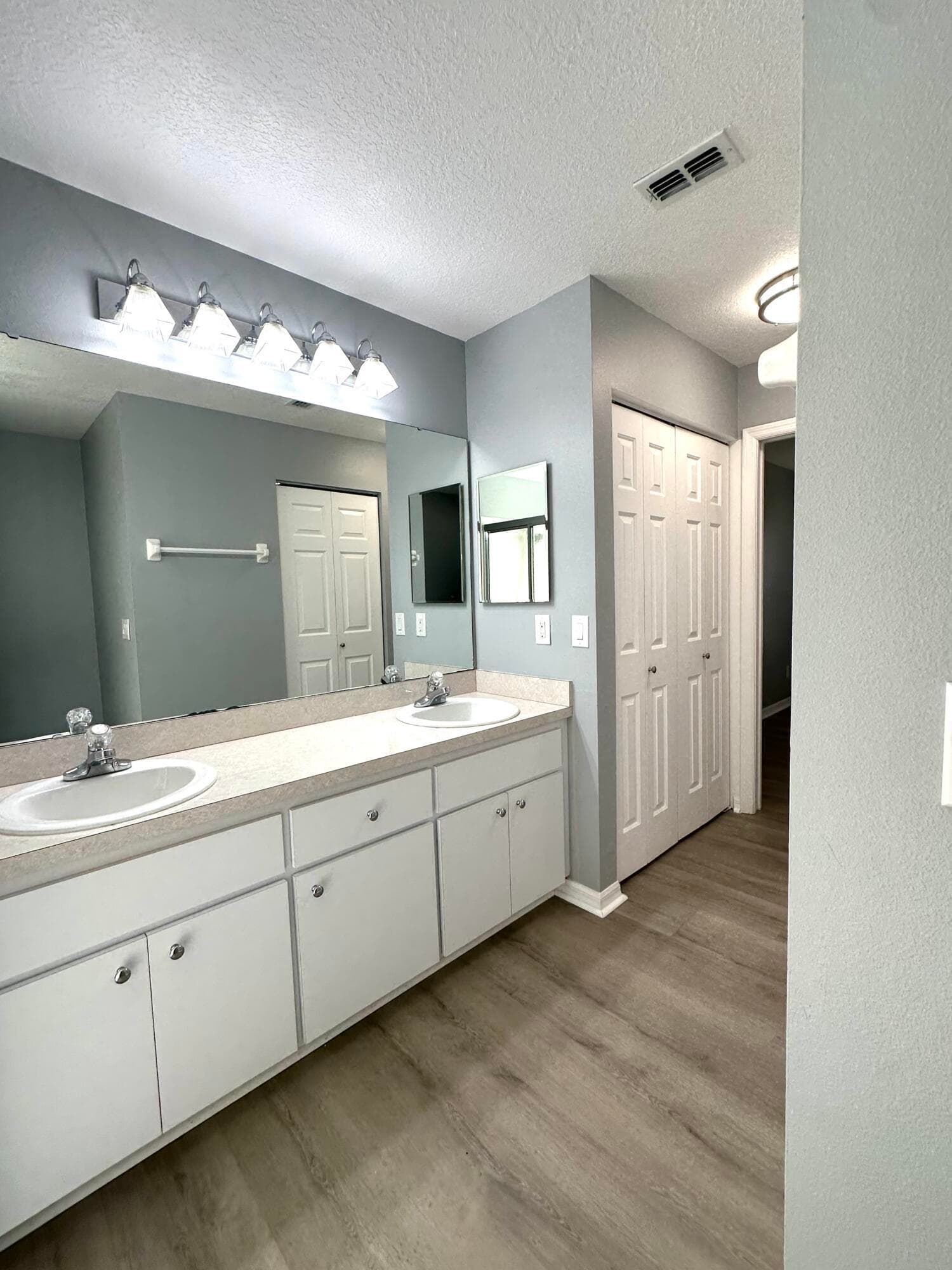9706 SW 92nd Place Road, Ocala, FL 34481 — photo 14 of 88