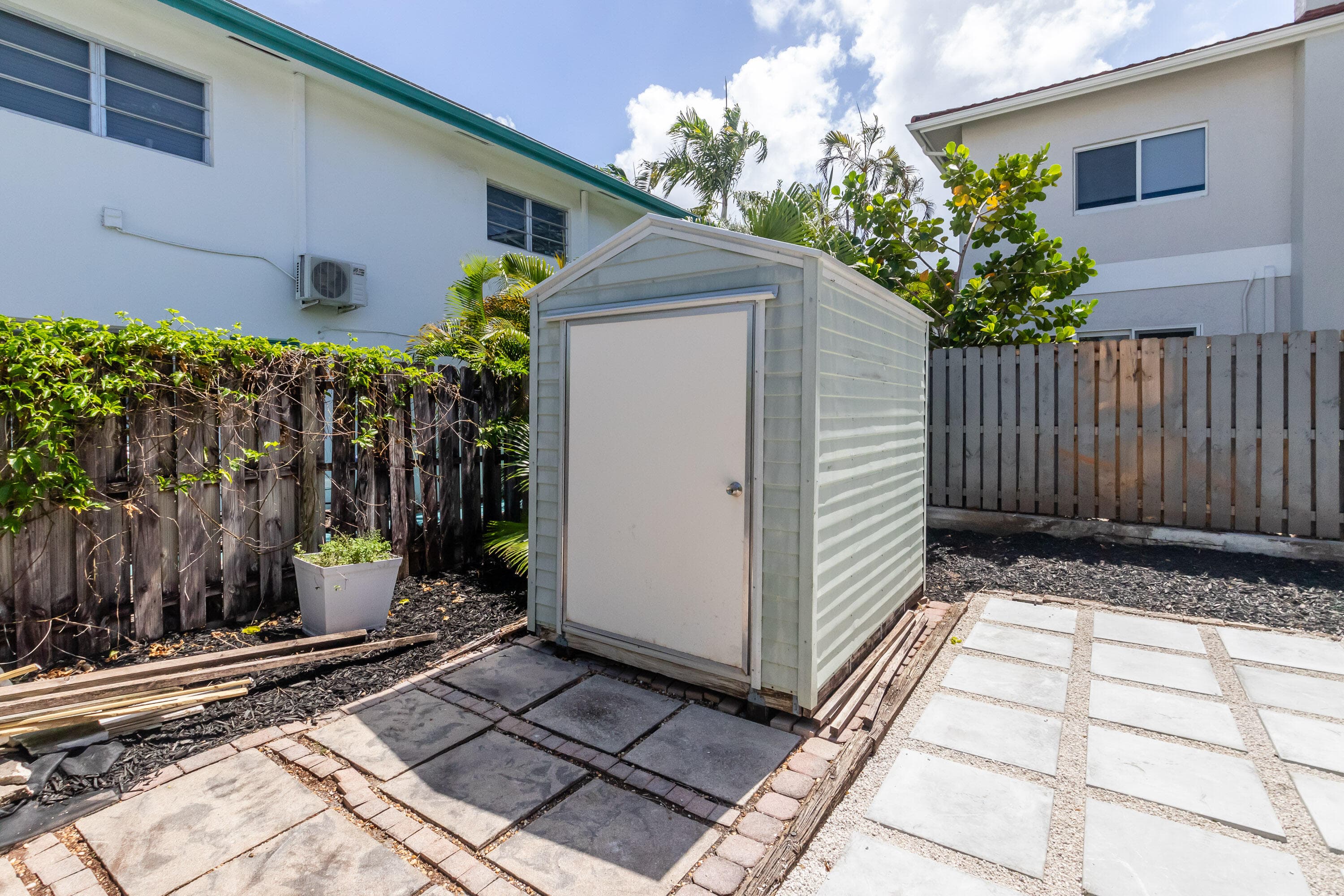 836 NE 17th Terrace, Fort Lauderdale, FL 33304 — photo 36 of 40