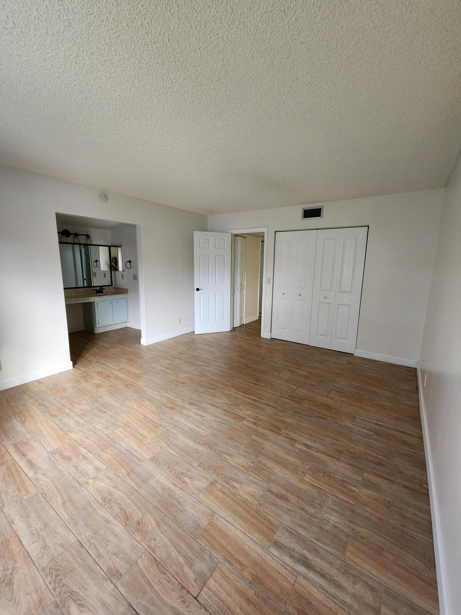3345 Lucerne Park Drive, Greenacres, FL 33467 — photo 10 of 26