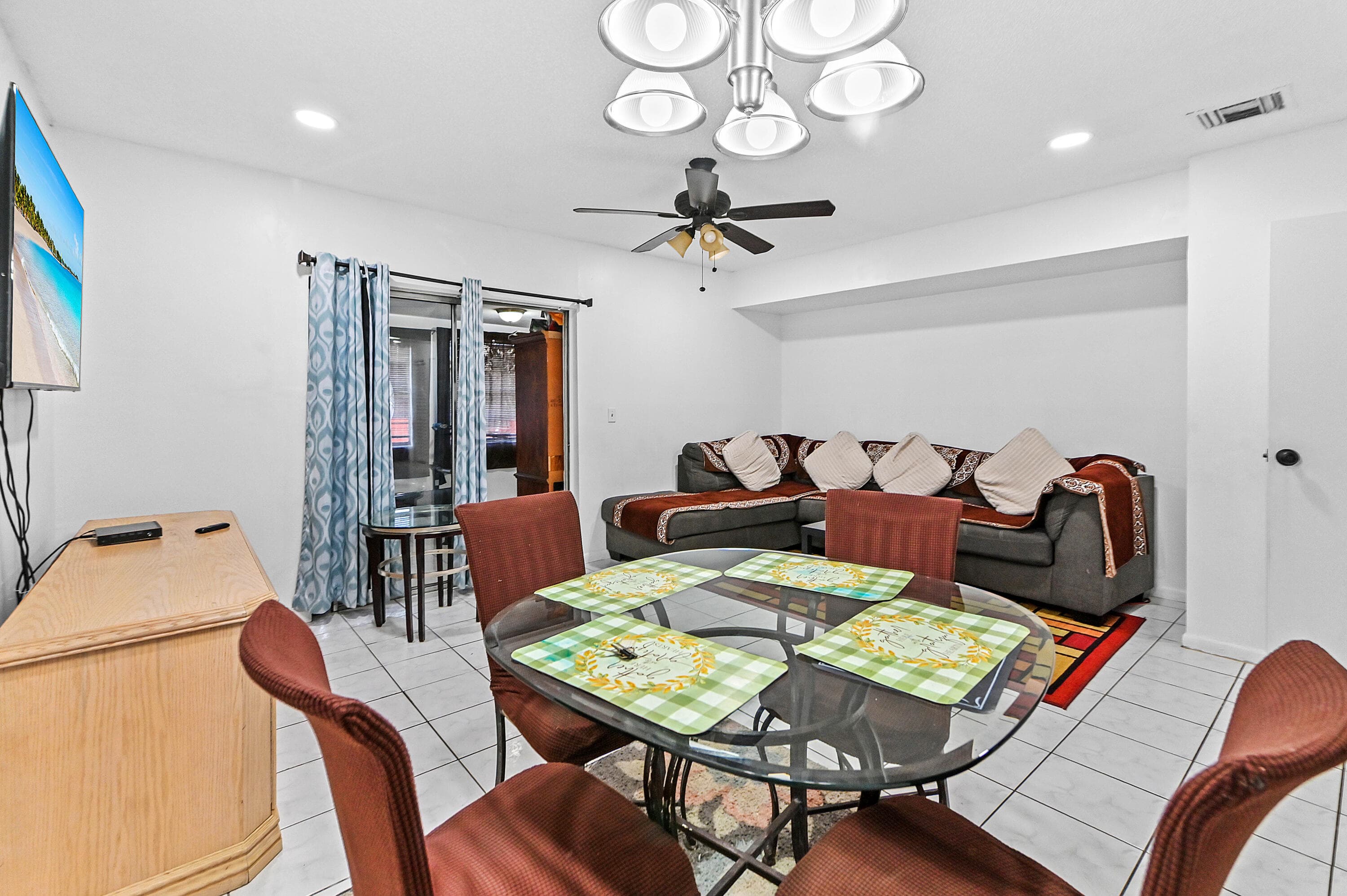 7904 SW 8th Street, North Lauderdale, FL 33068 — photo 8 of 24