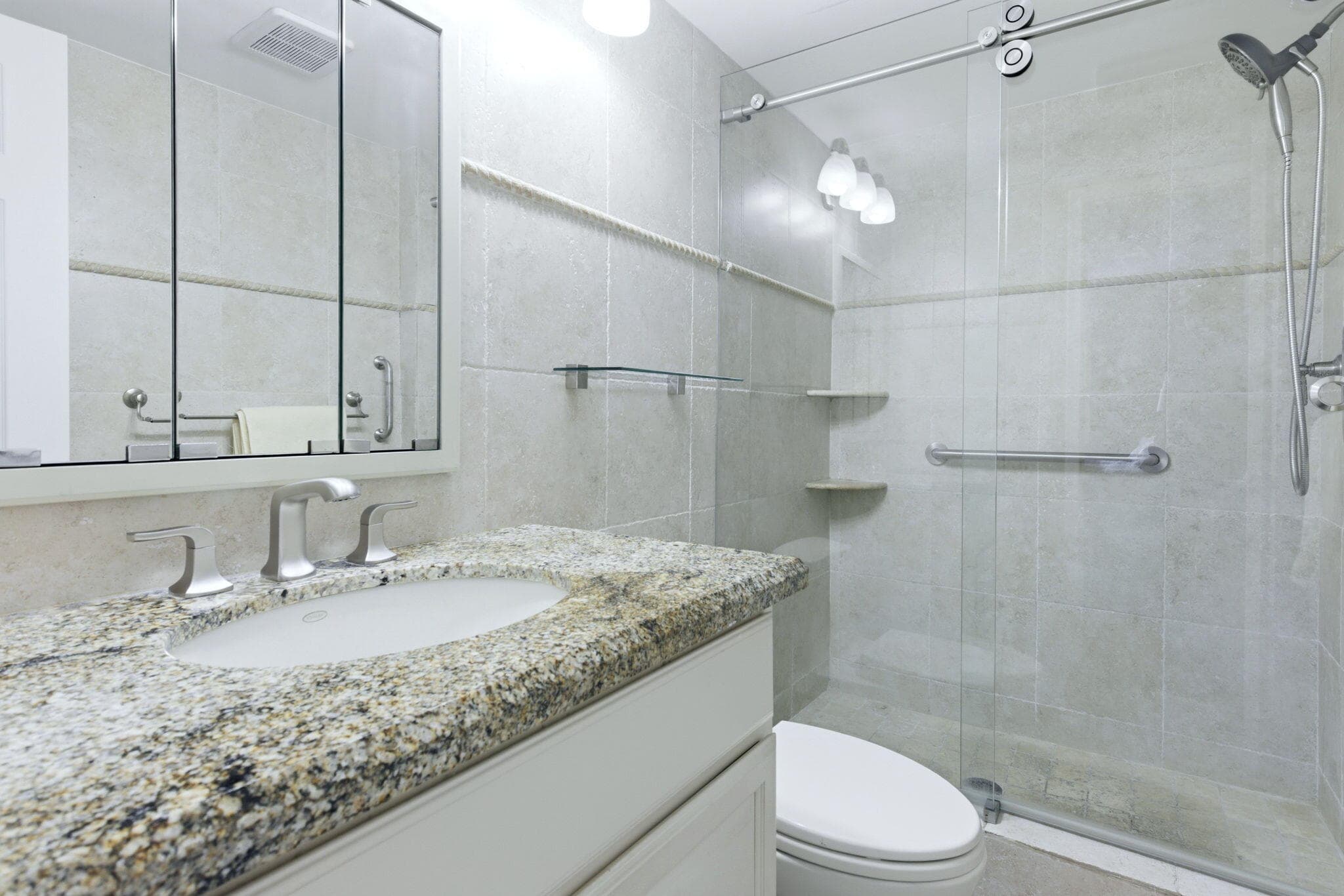 2880 NE 33rd Court 305, Fort Lauderdale, FL 33306 — photo 15 of 26