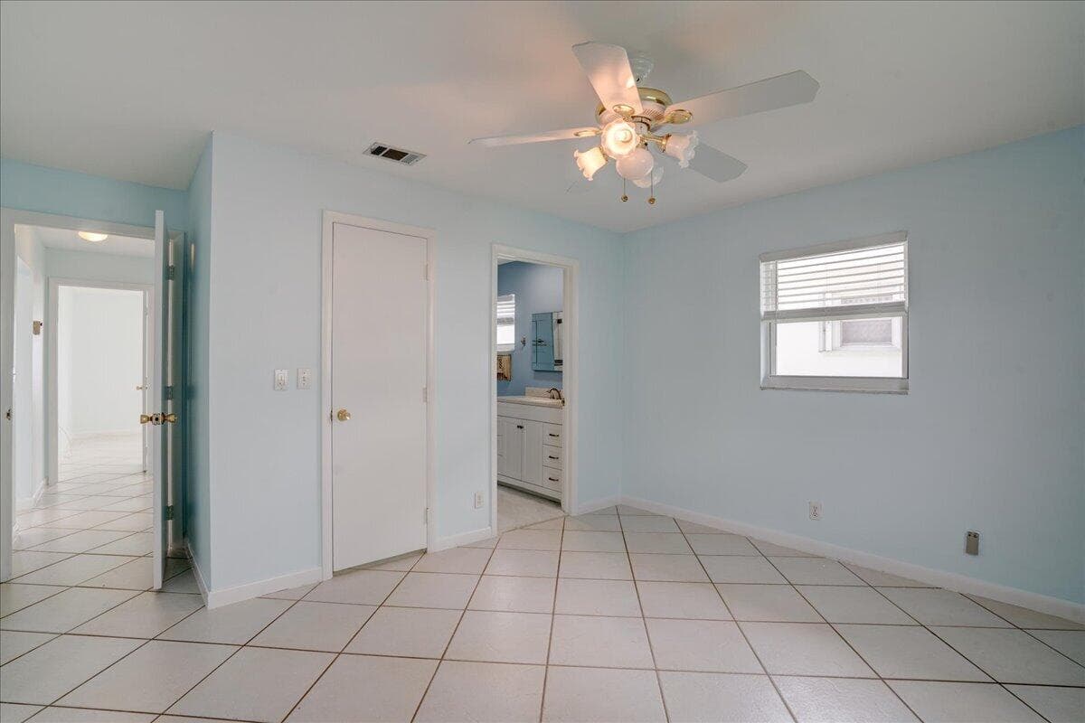 2086 SW 12th Avenue, Boynton Beach, FL 33426 — photo 24 of 59